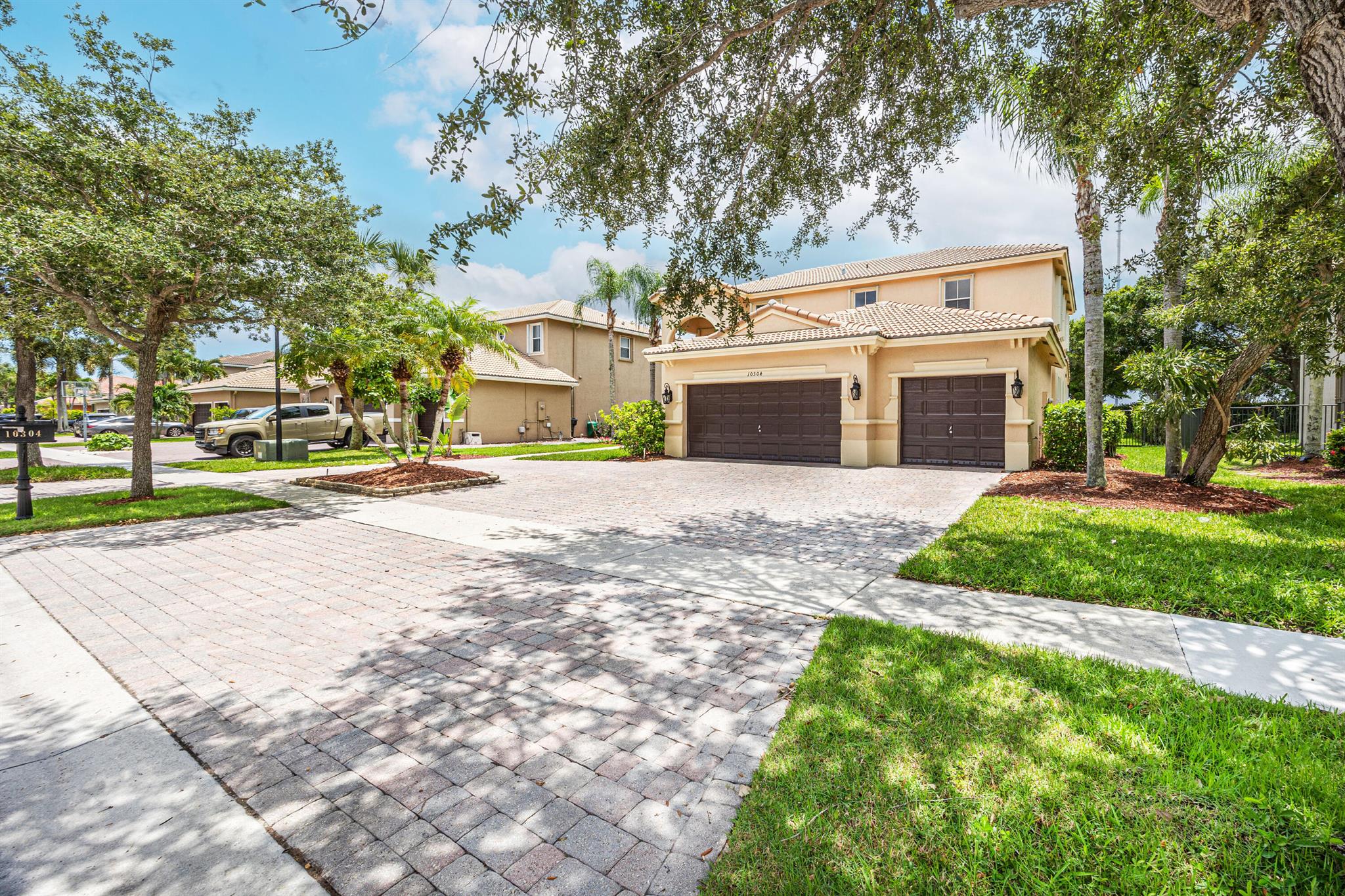 10304 Cypress Lakes Preserve Drive