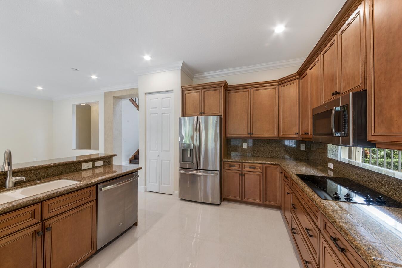 11177 Sunset Ridge Circle