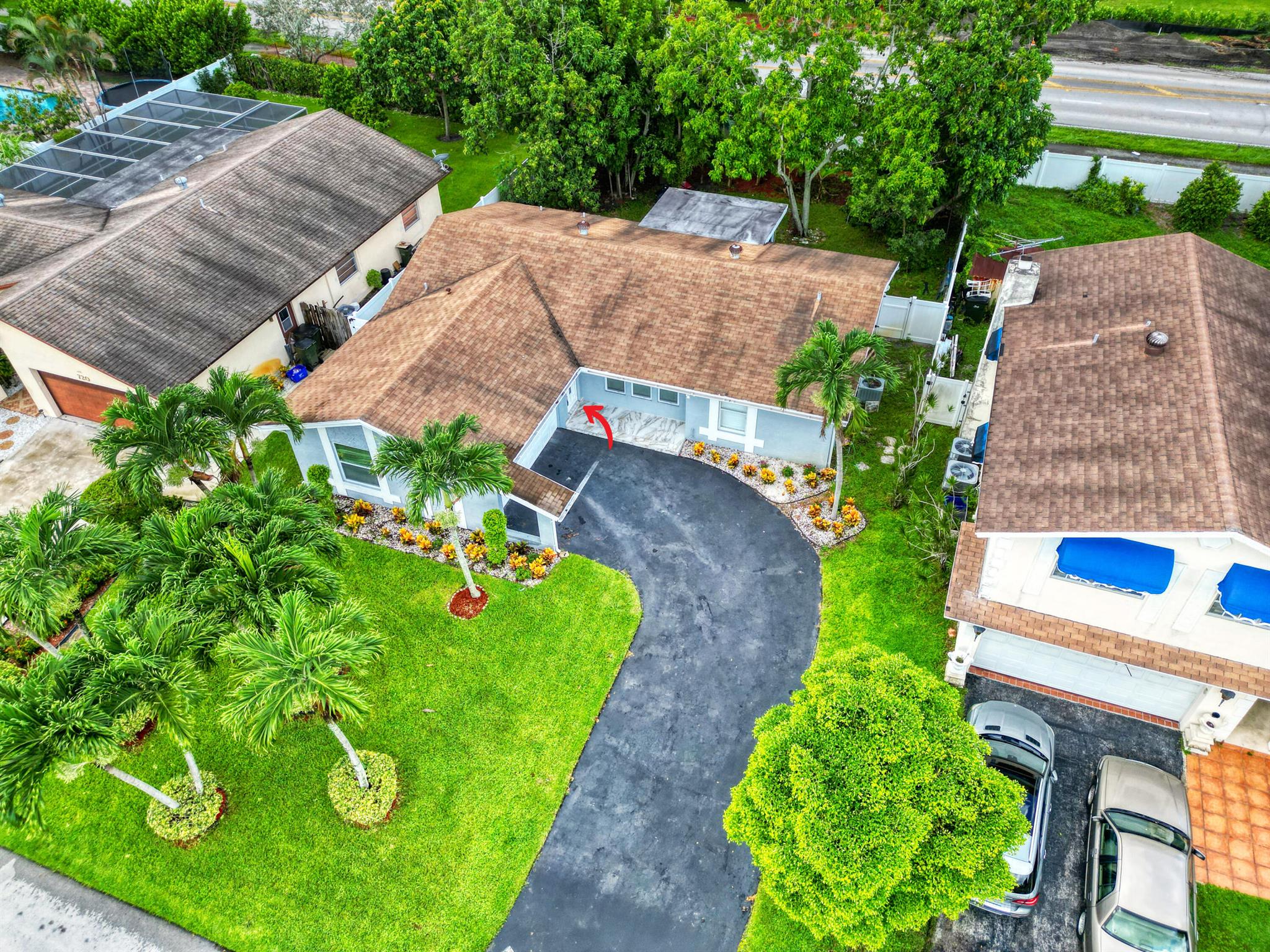 724 Avenue Chaumont