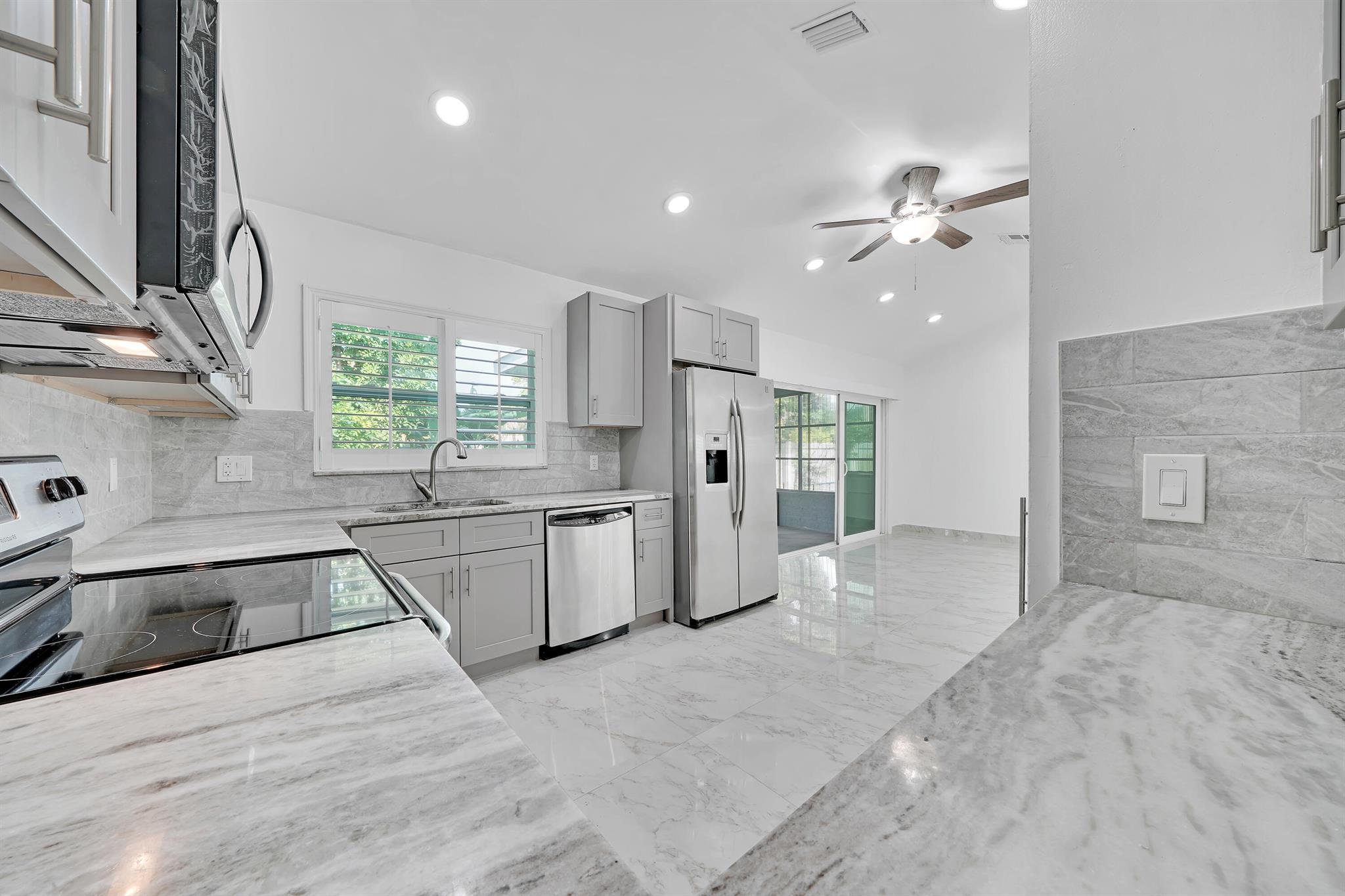 724 Avenue Chaumont