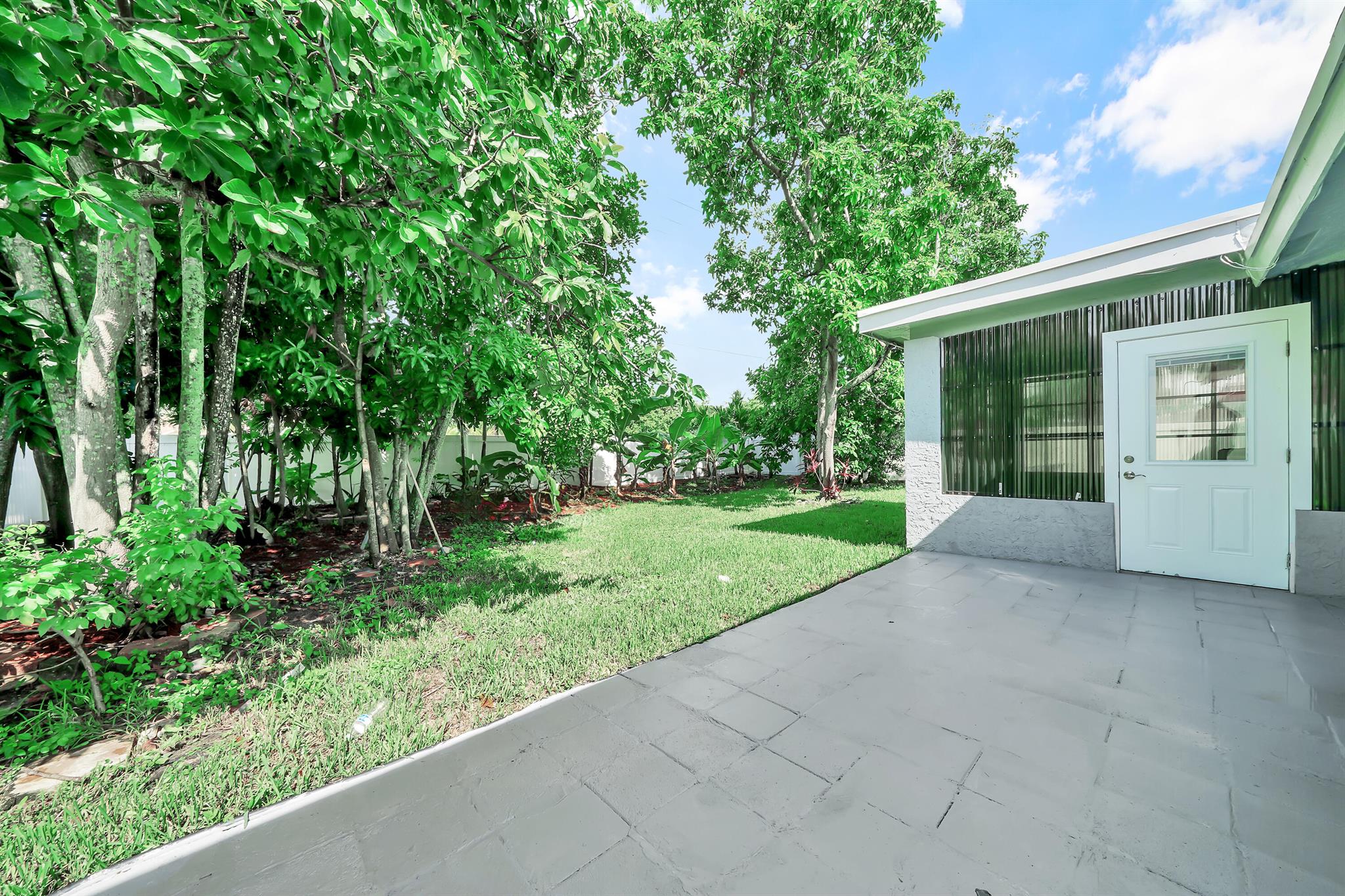 724 Avenue Chaumont