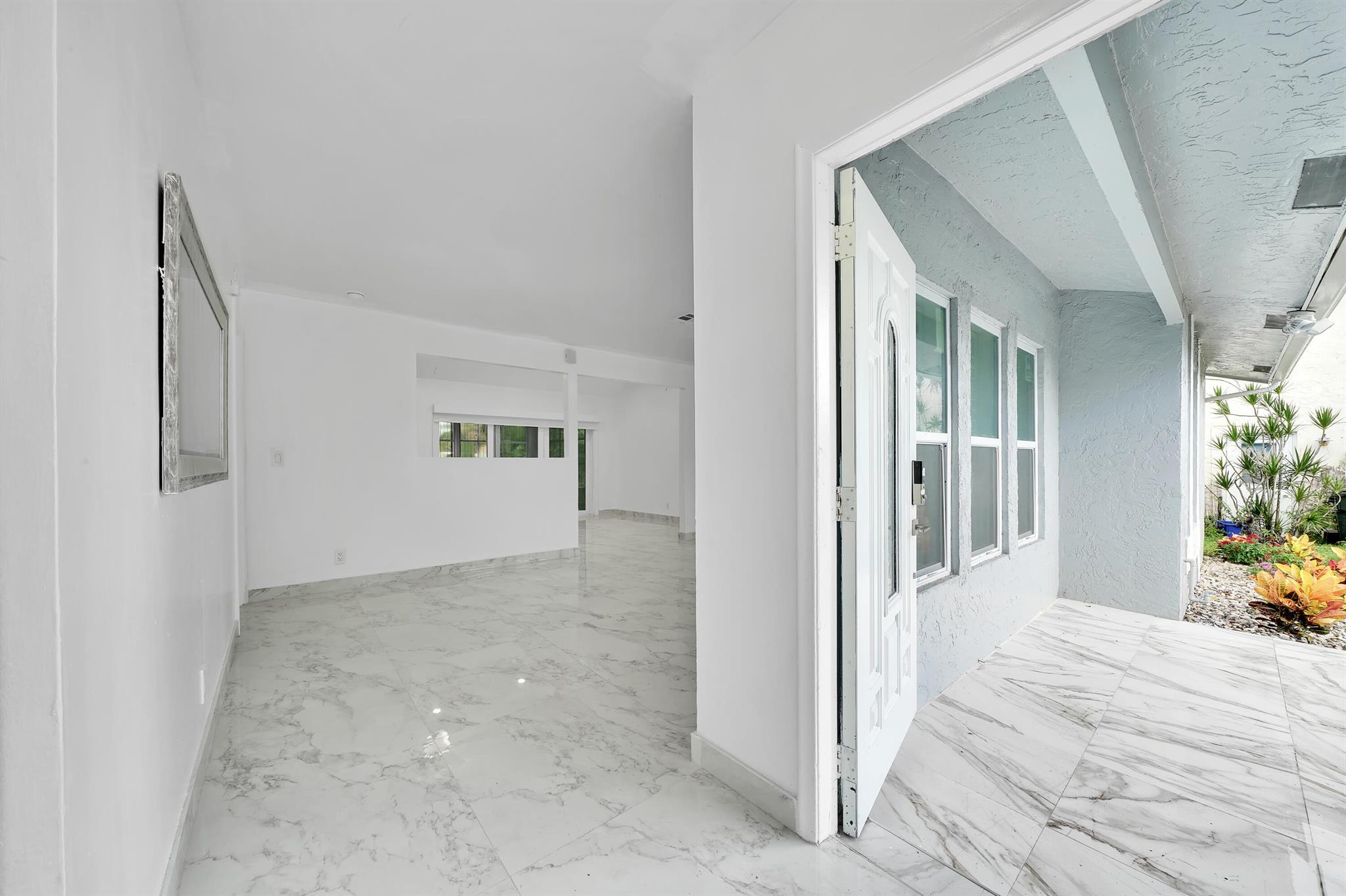 724 Avenue Chaumont