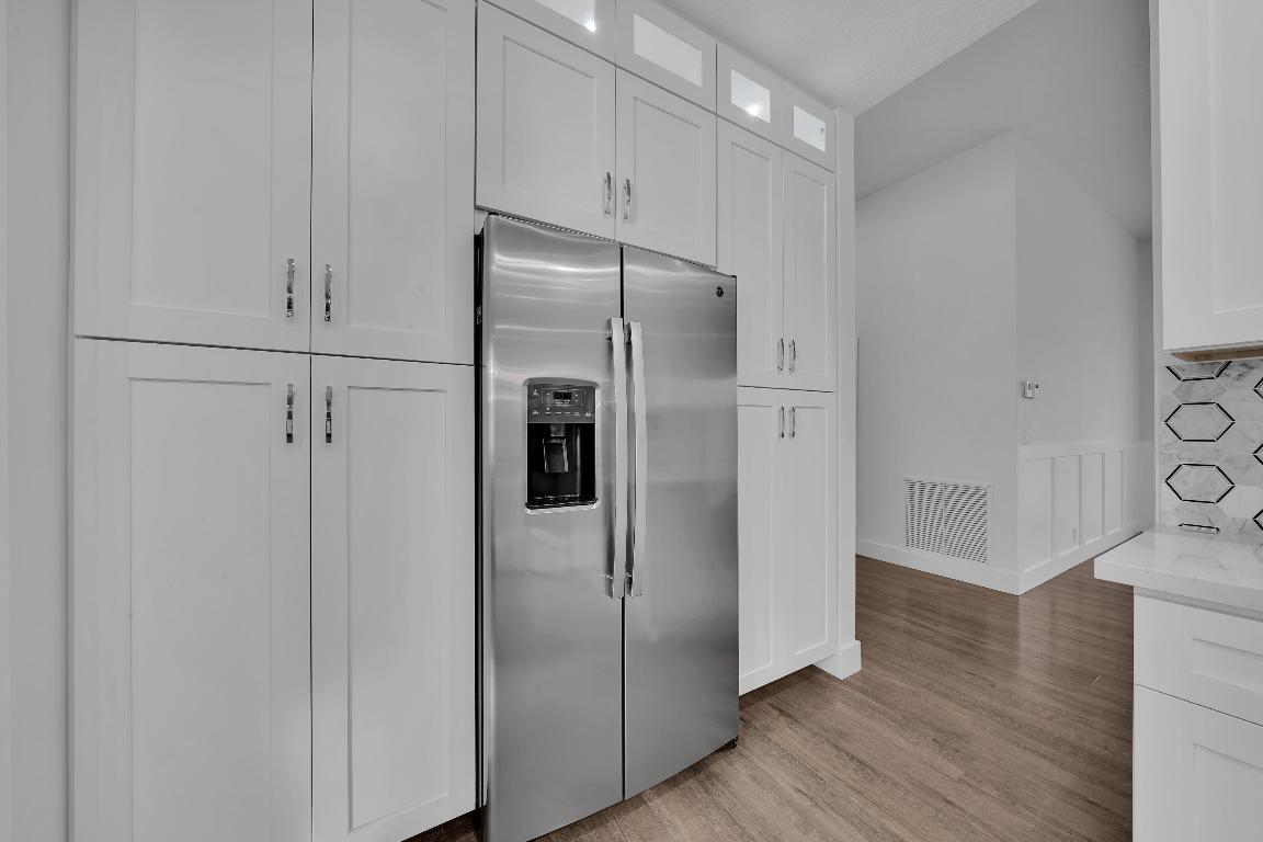 9846 Arbor View Drive S