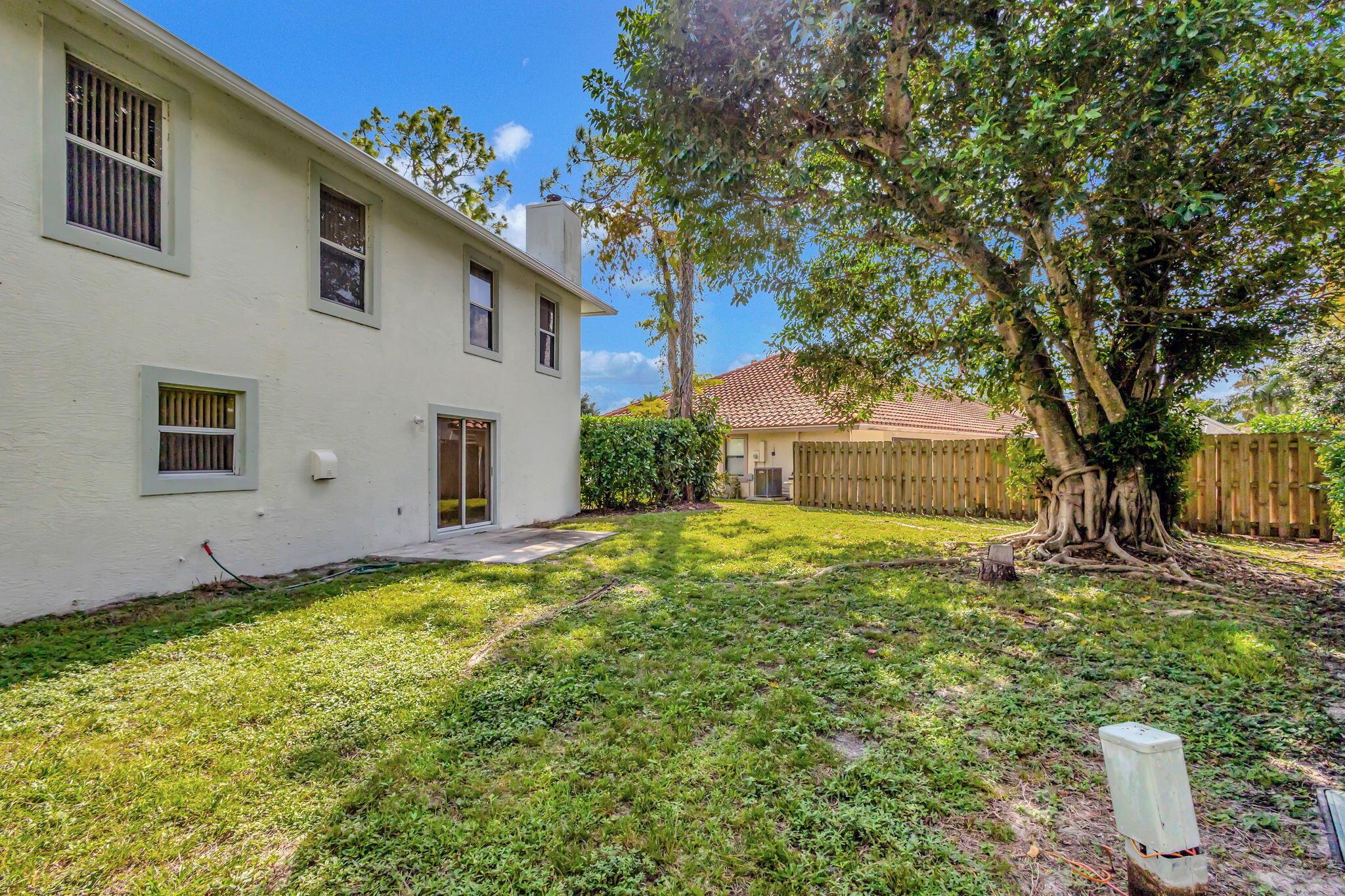 1139 Staghorn Street