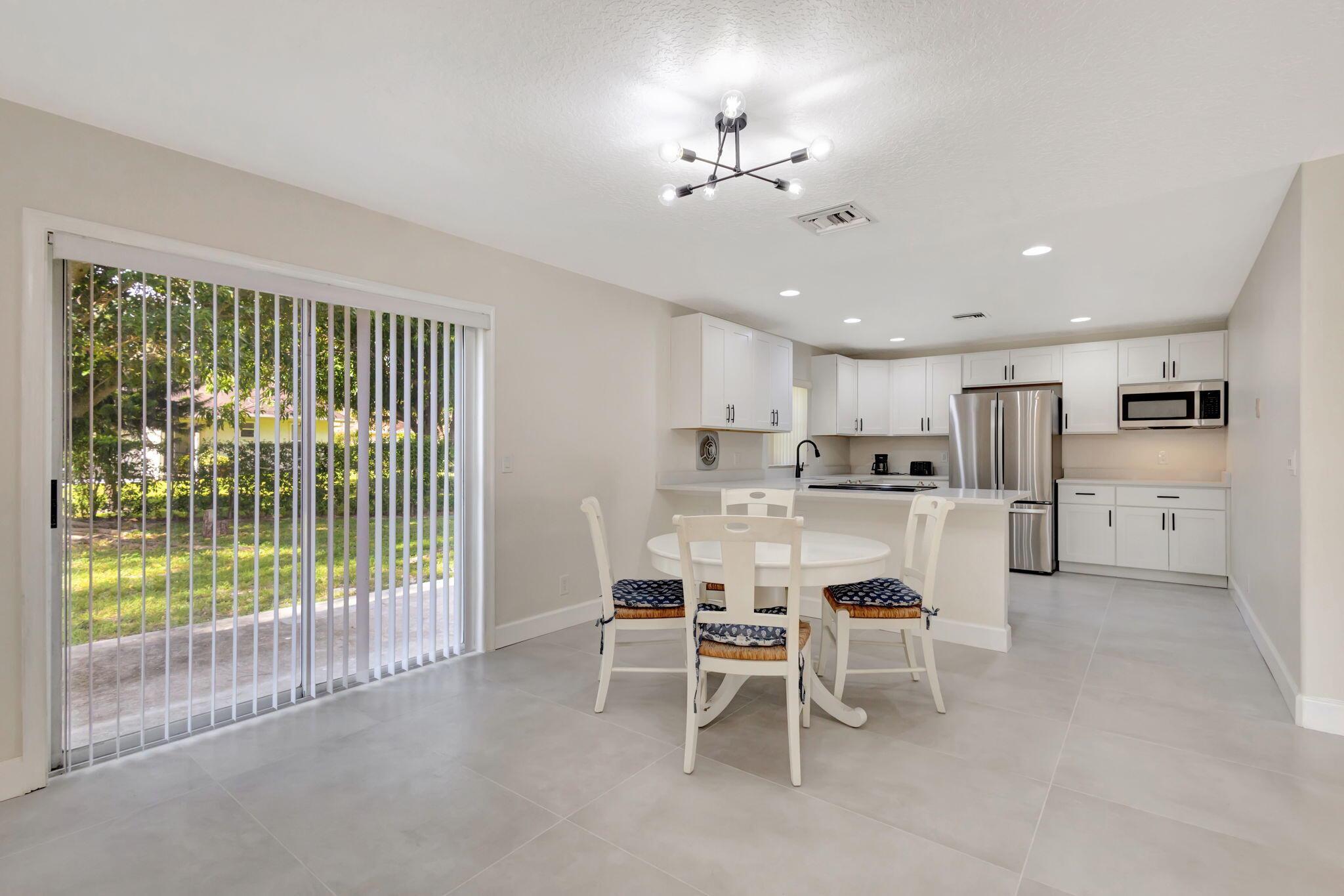 1139 Staghorn Street