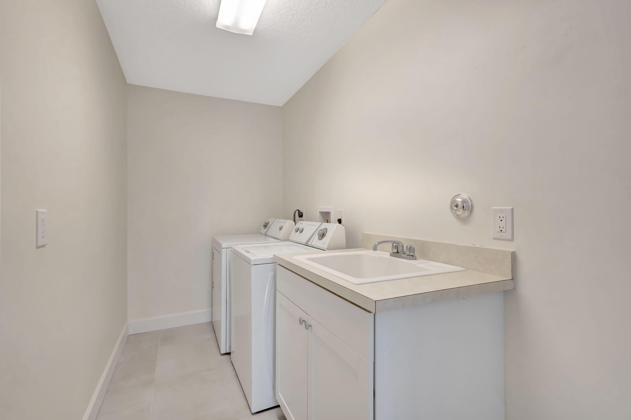 1139 Staghorn Street