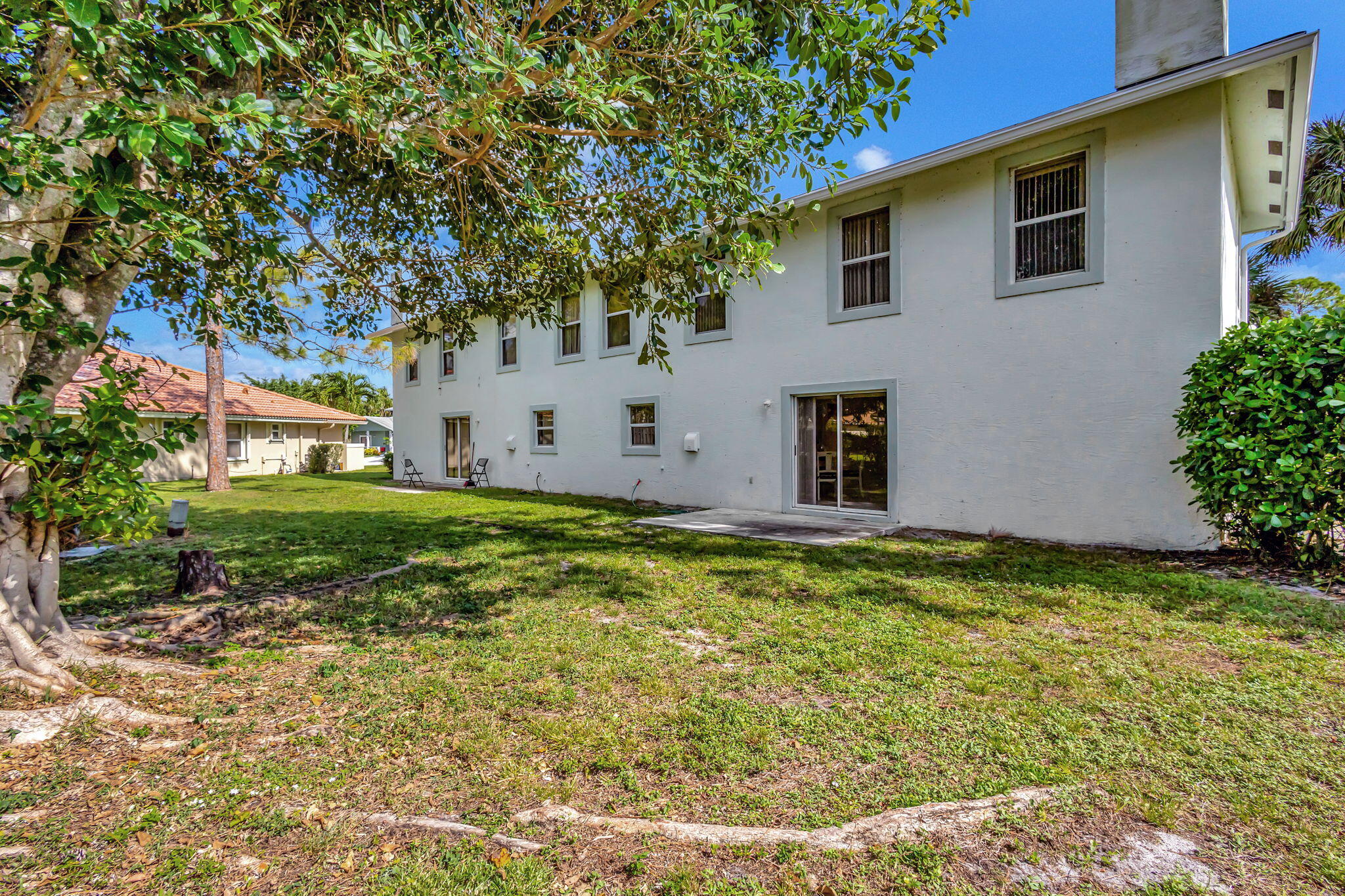 1139 Staghorn Street