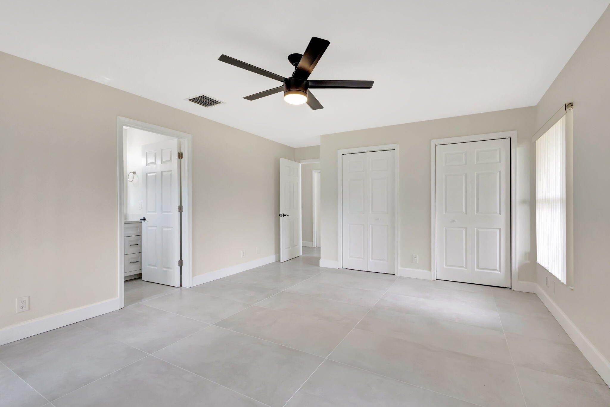 1139 Staghorn Street