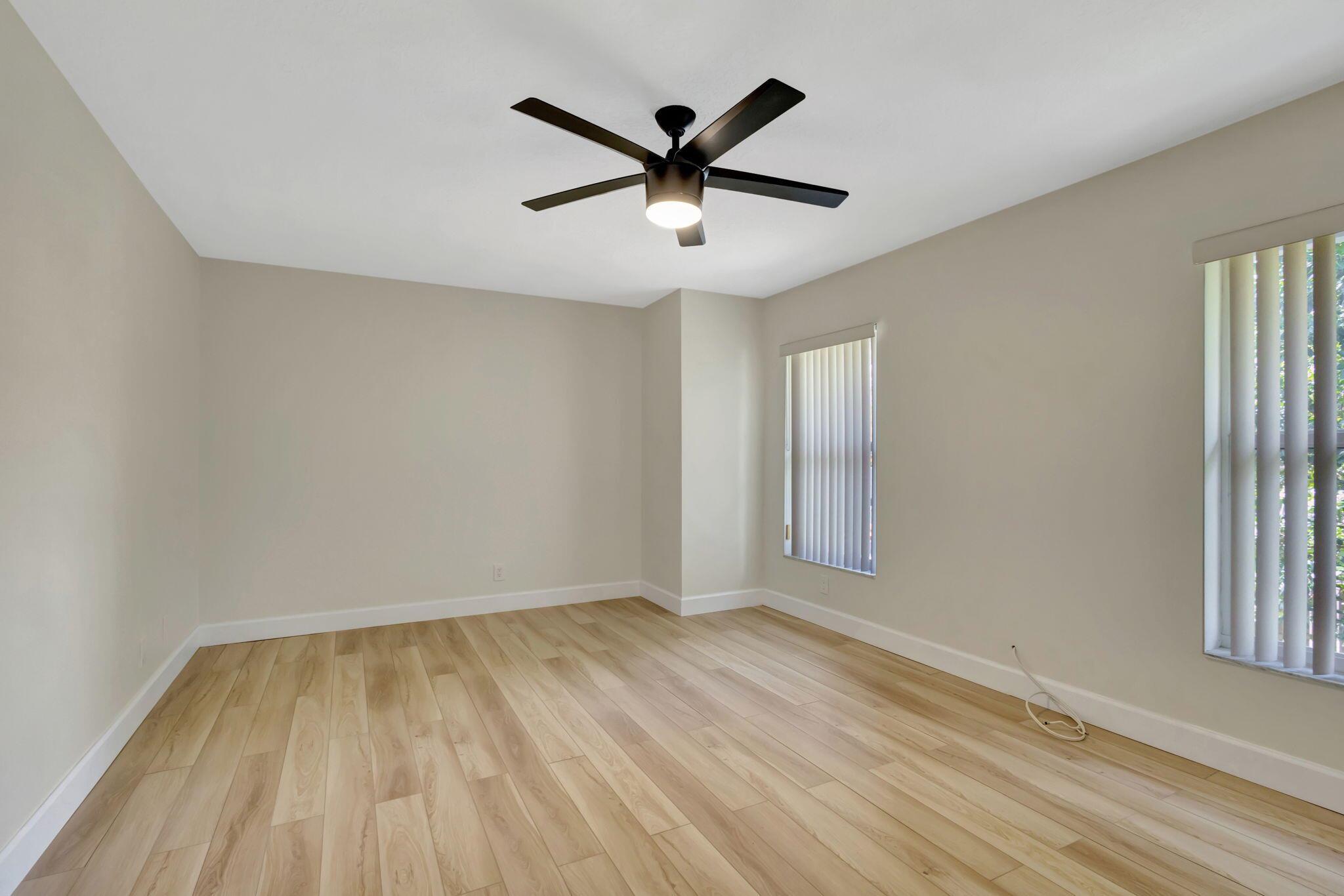 1139 Staghorn Street