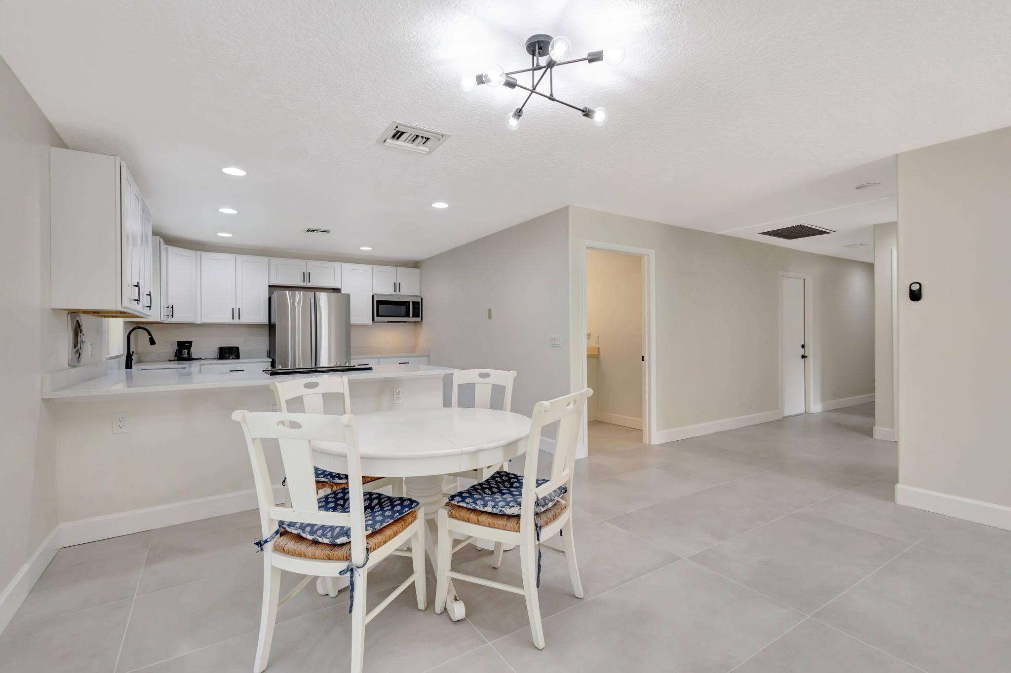 1139 Staghorn Street