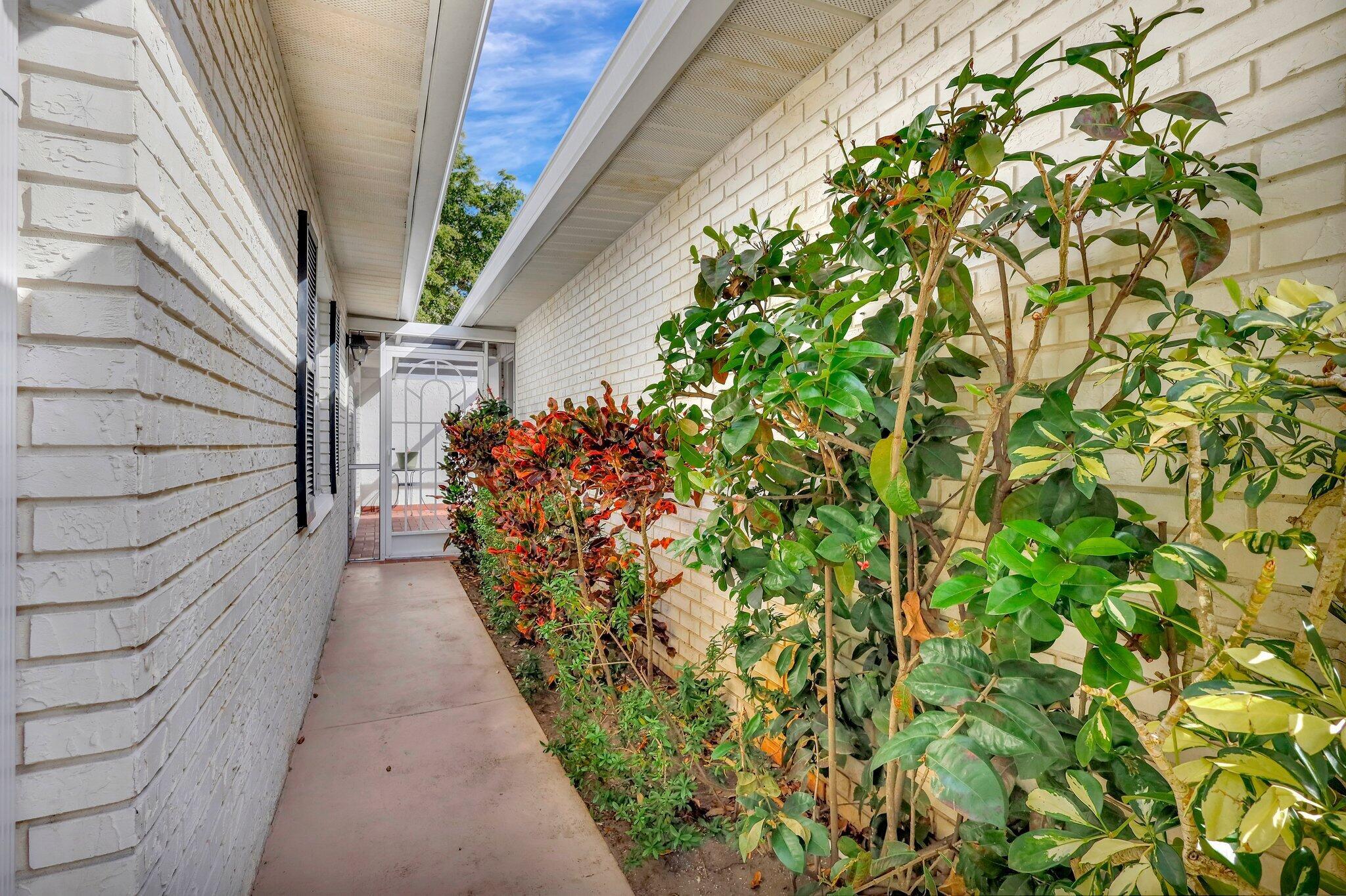 10108 43rd Trail S 306