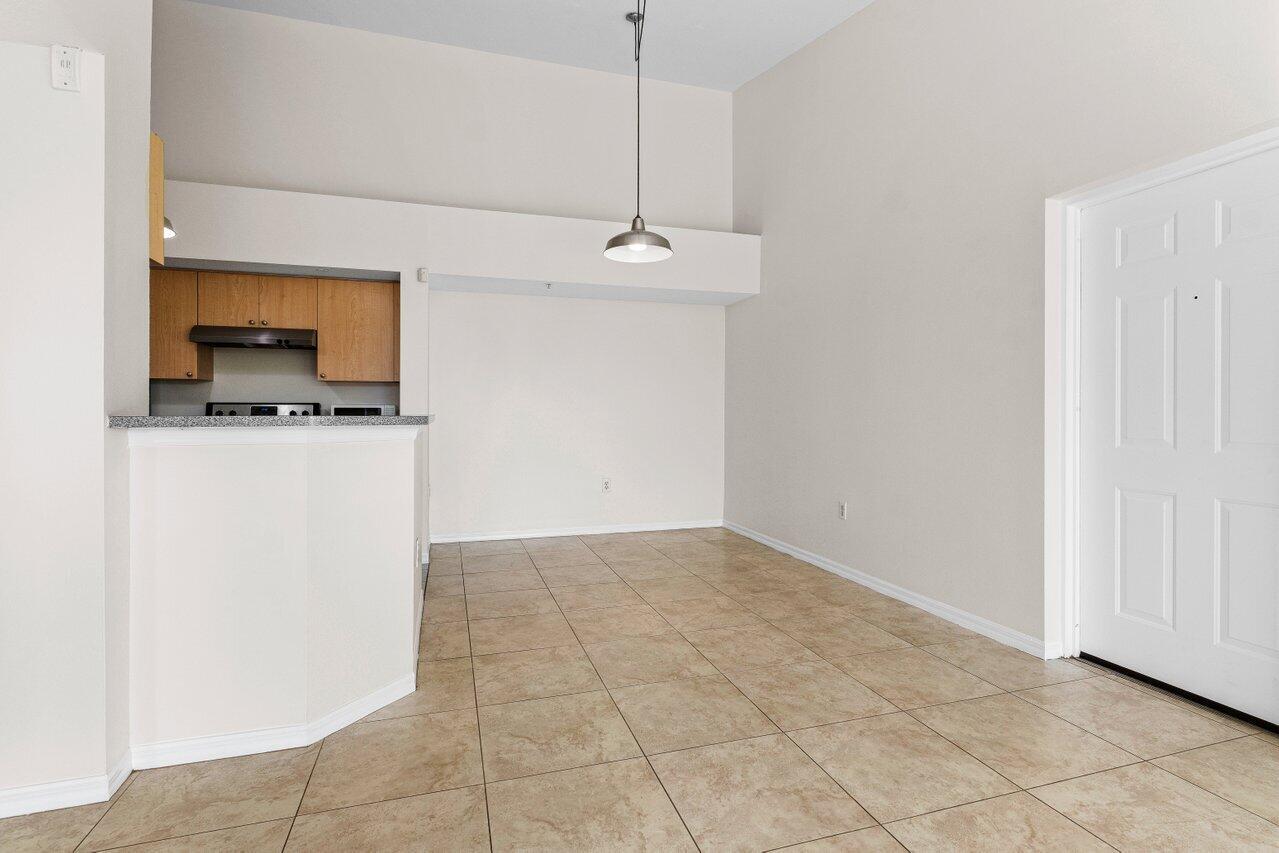 921 Villa Circle
