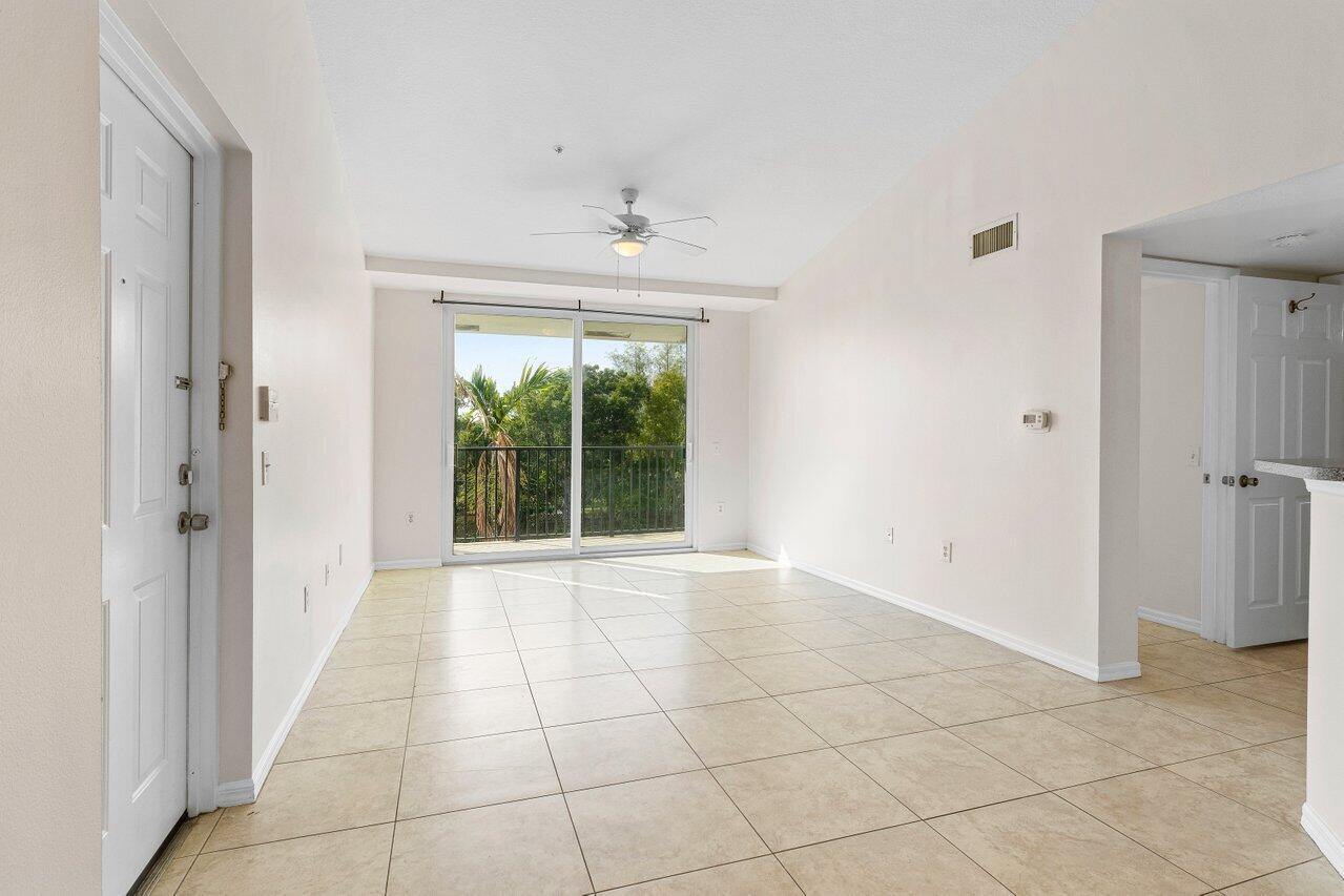 921 Villa Circle
