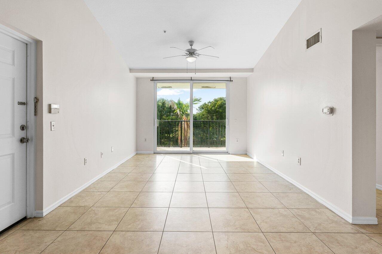 921 Villa Circle