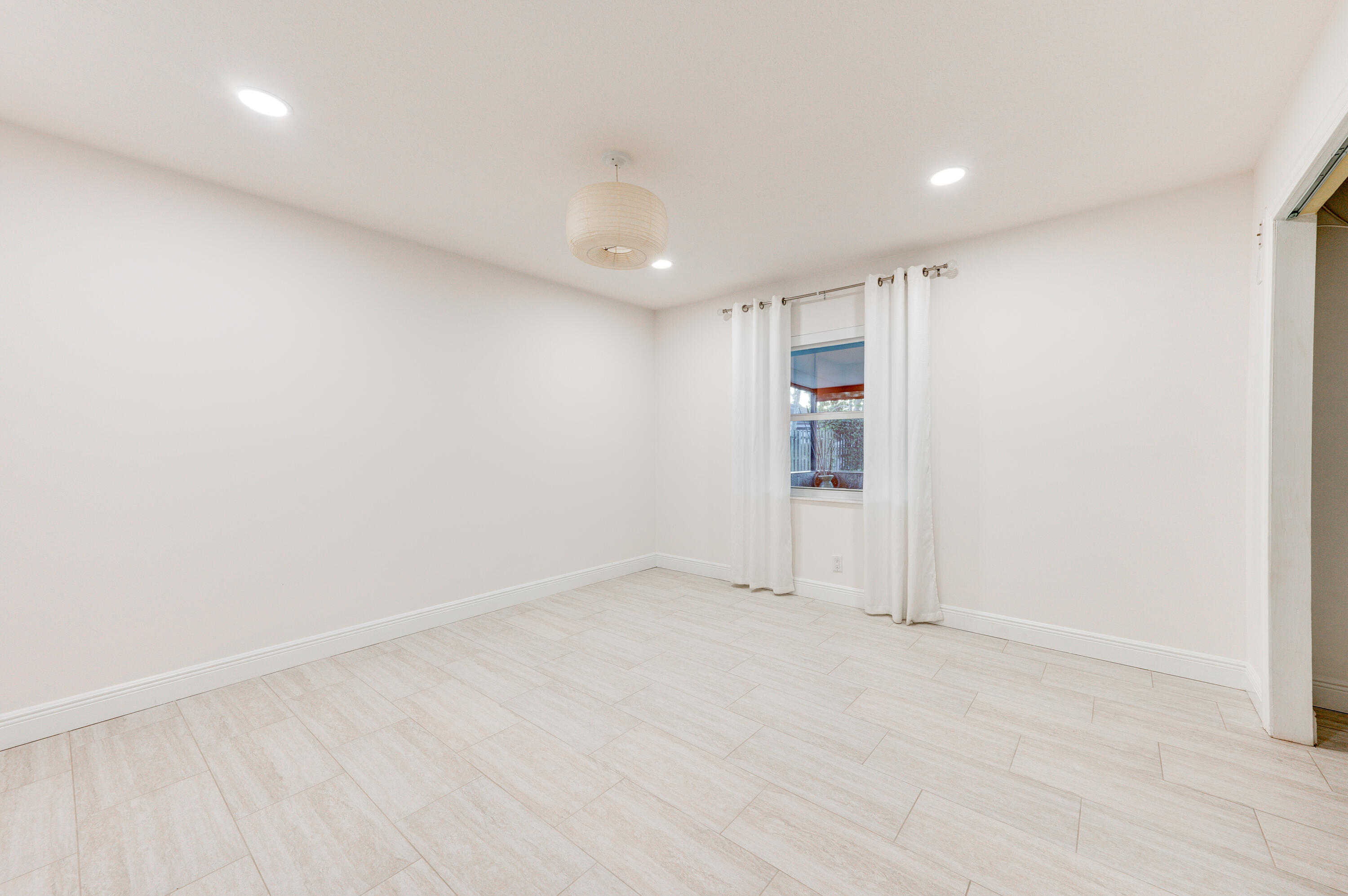 4629 Carthage Circle S