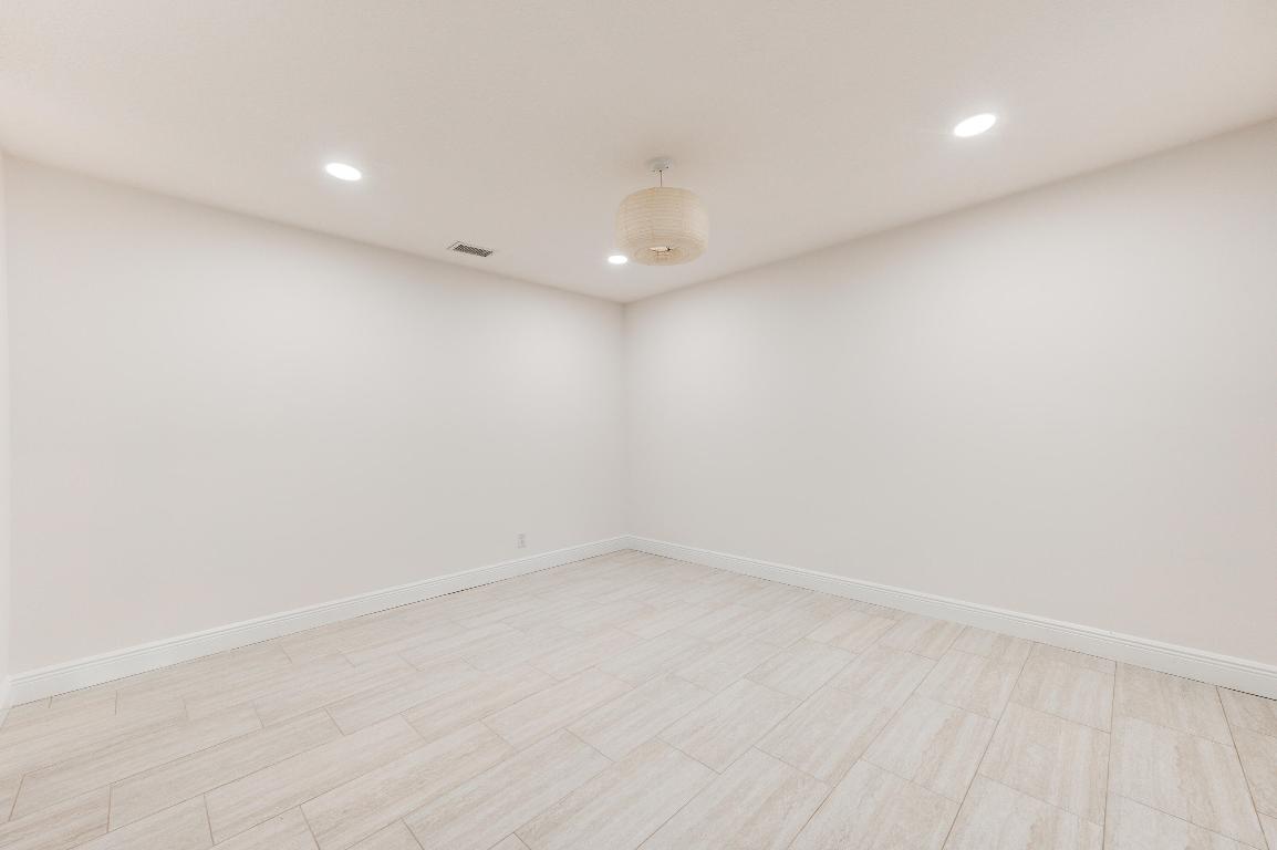 4629 Carthage Circle S