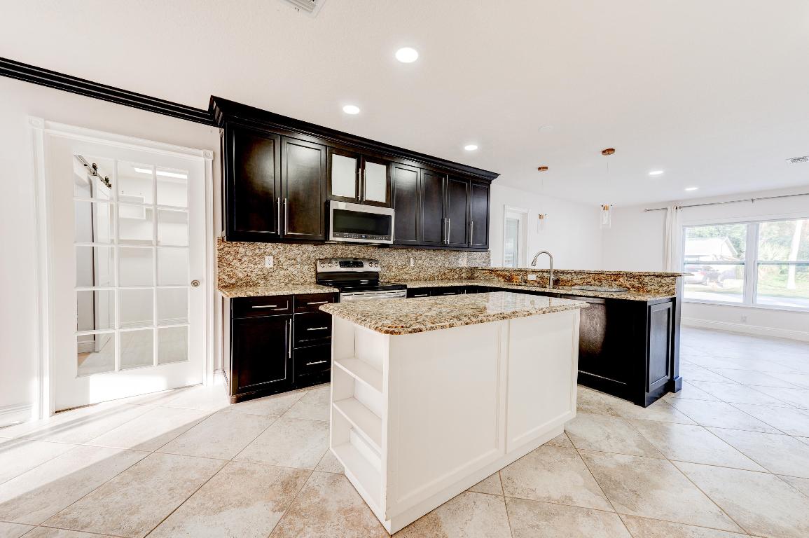 4629 Carthage Circle S