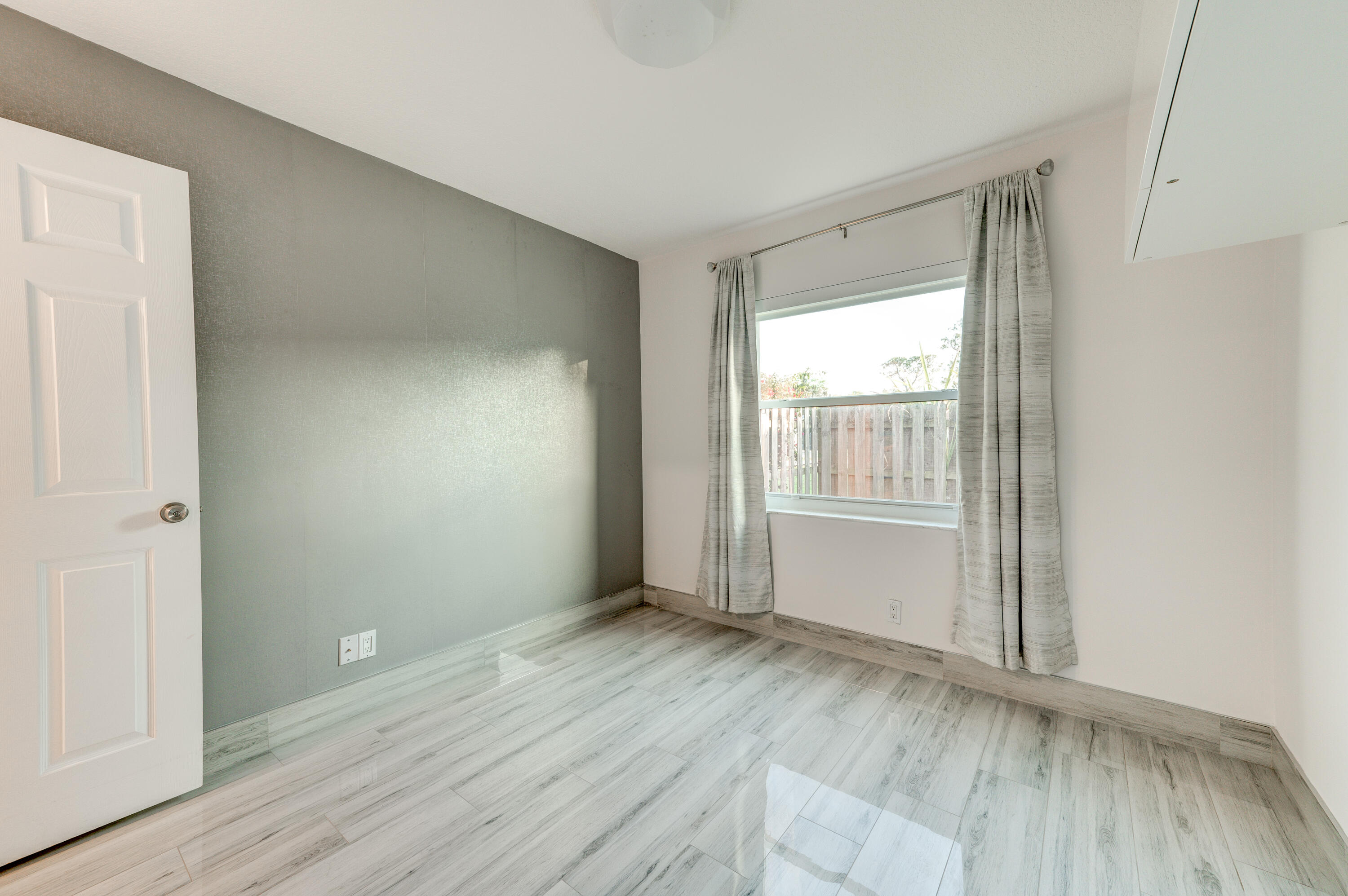 4629 Carthage Circle S