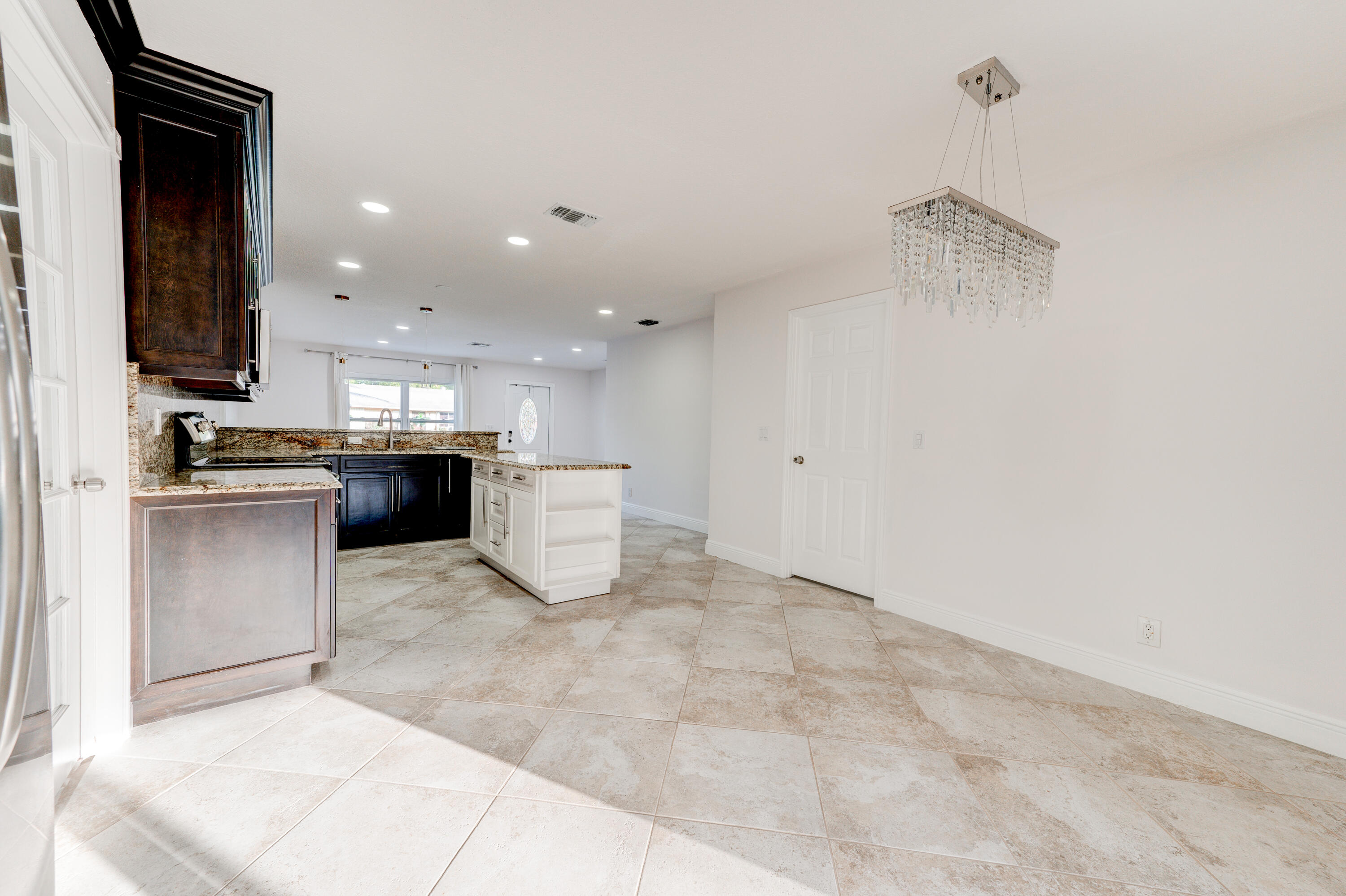 4629 Carthage Circle S