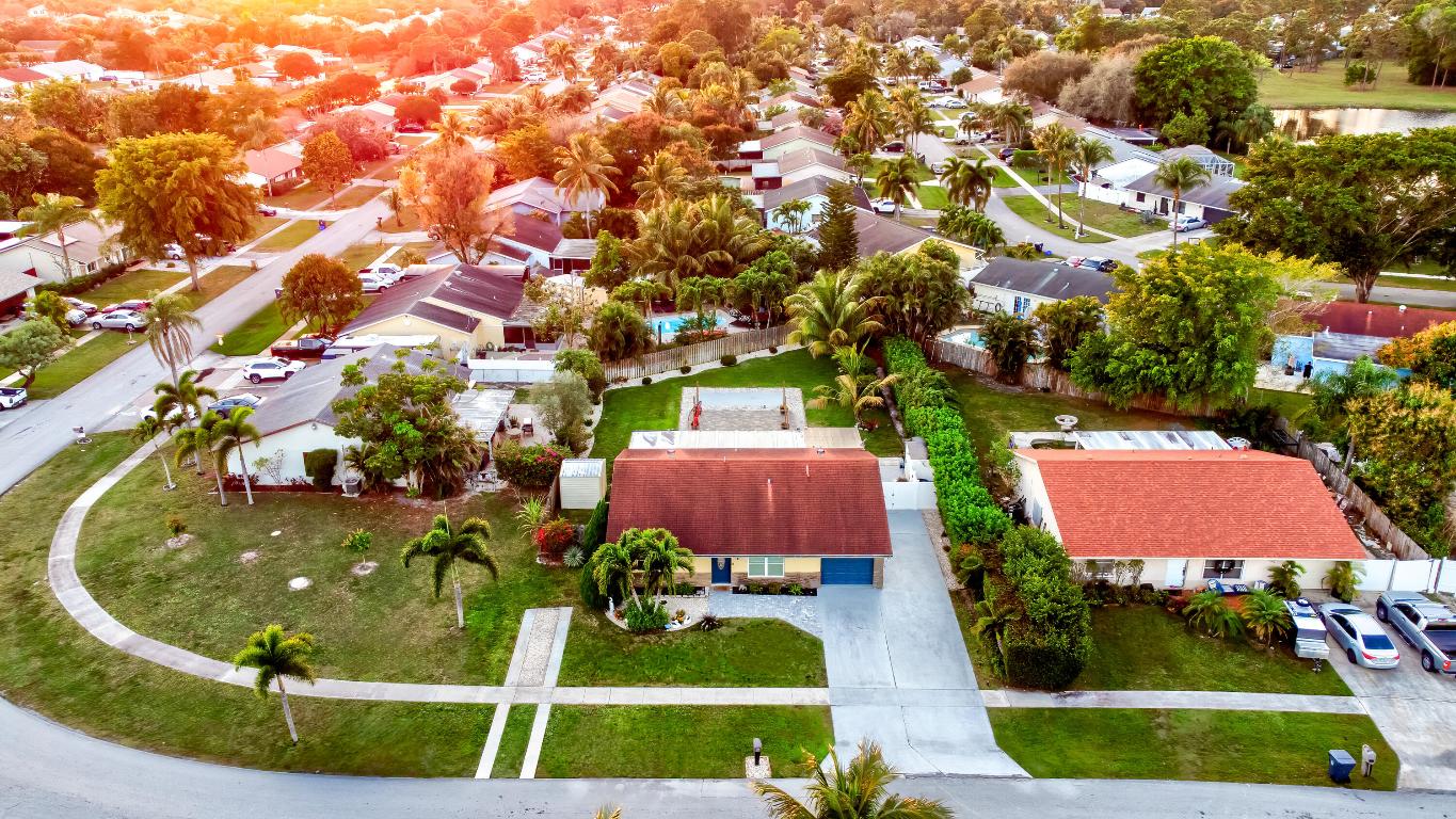 4629 Carthage Circle S