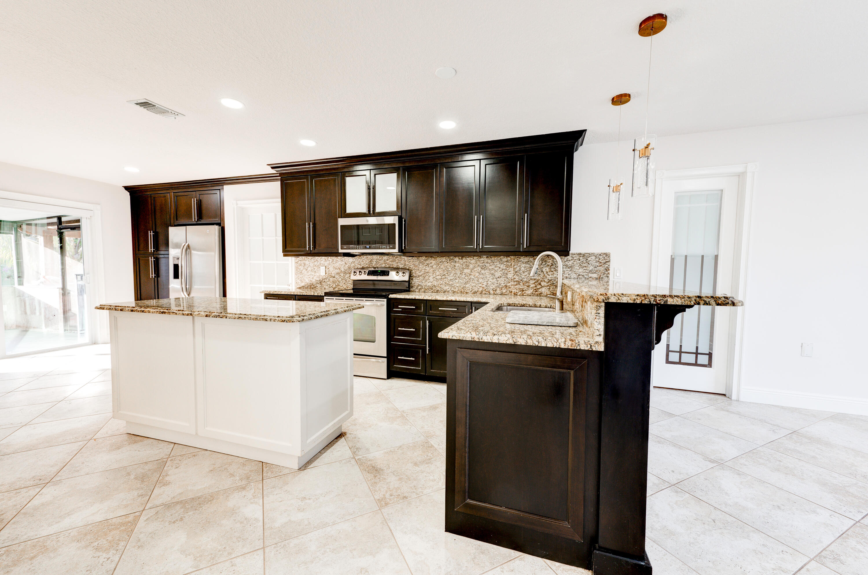 4629 Carthage Circle S