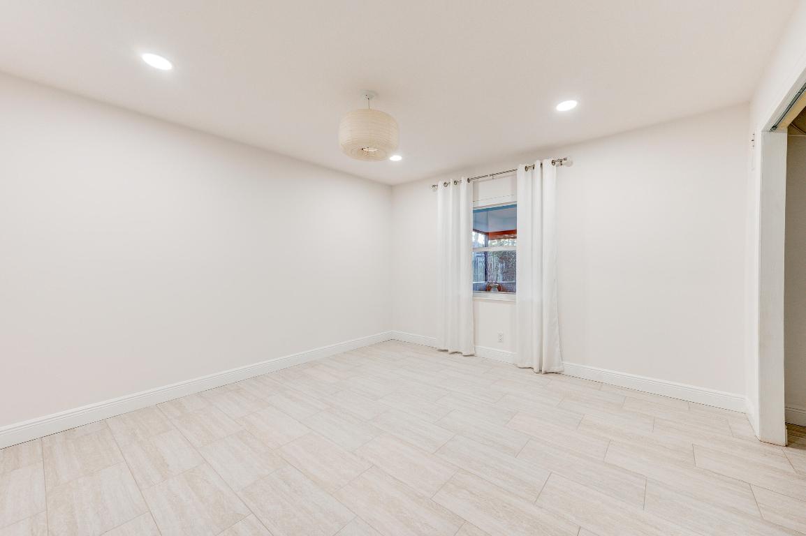 4629 Carthage Circle S