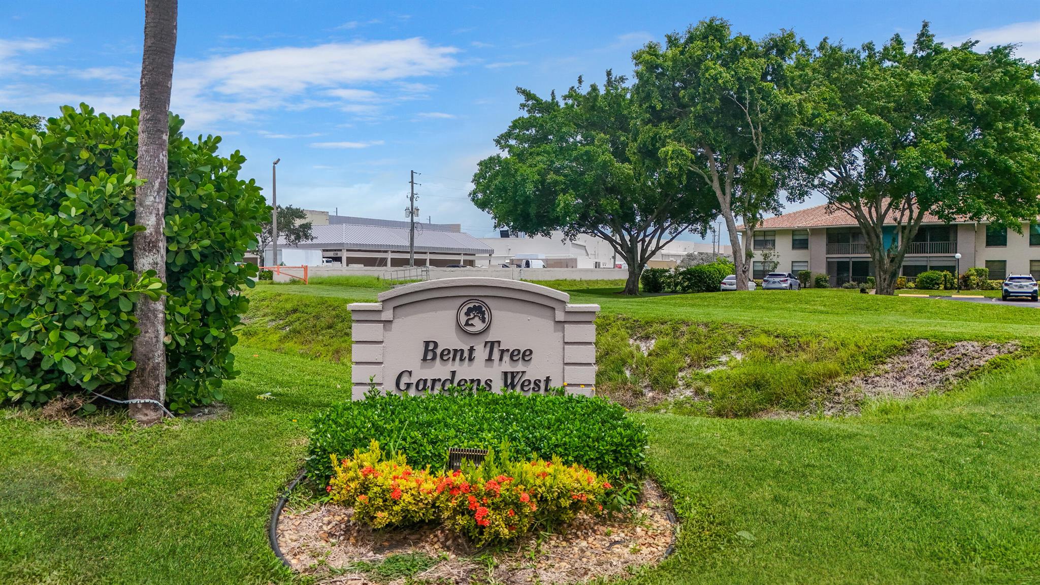 9840 Pineapple Tree Drive 106