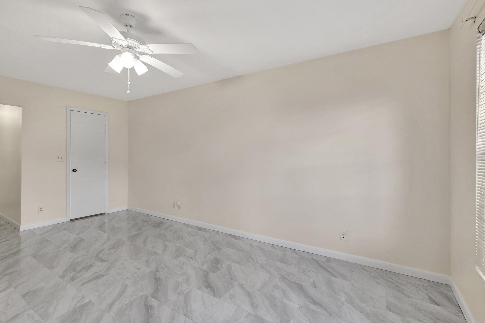 9840 Pineapple Tree Drive 106