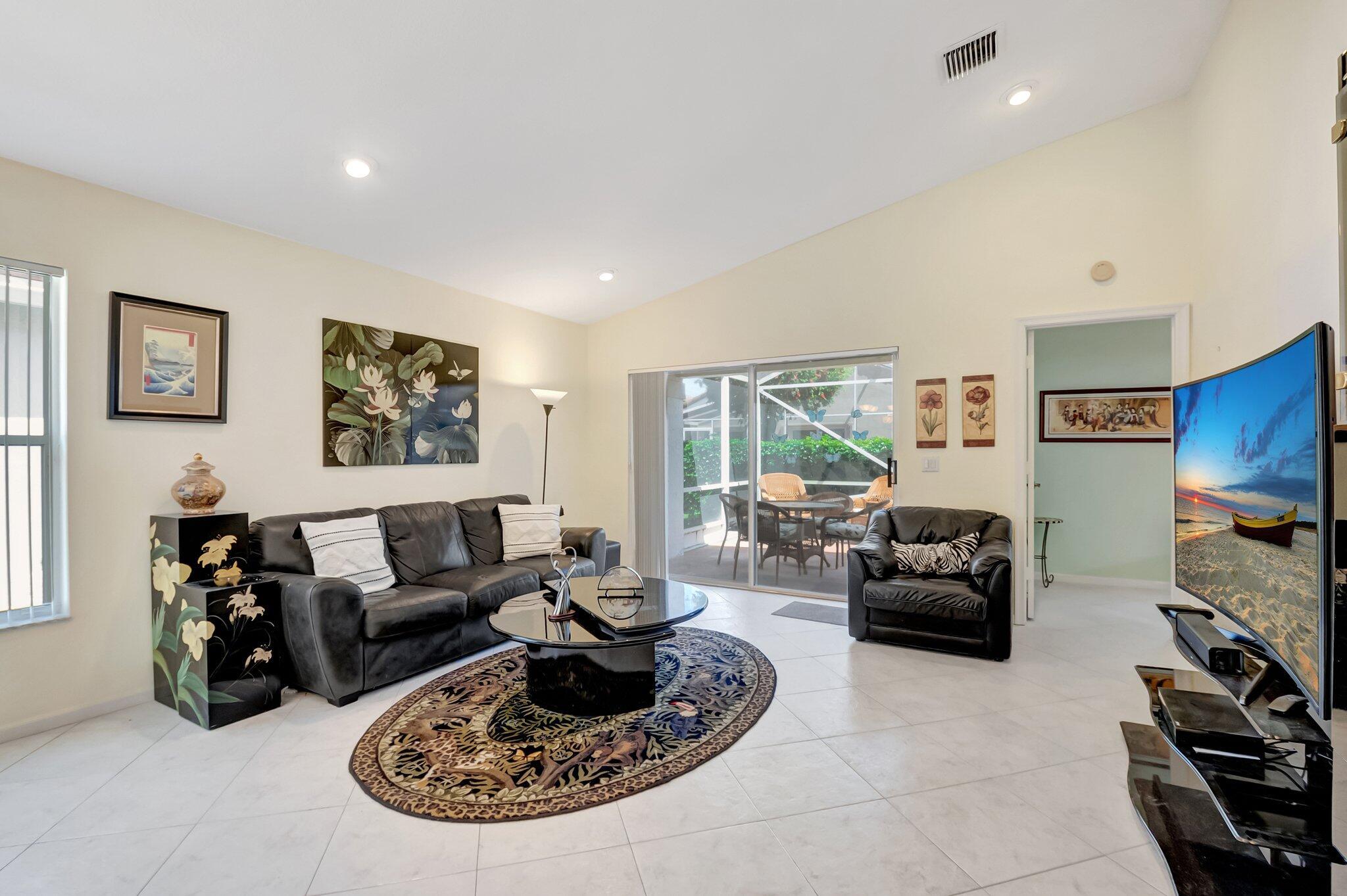 11594 Colonnade Drive