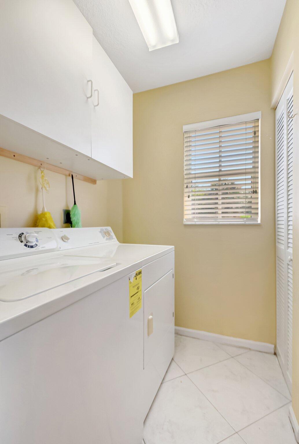 11594 Colonnade Drive