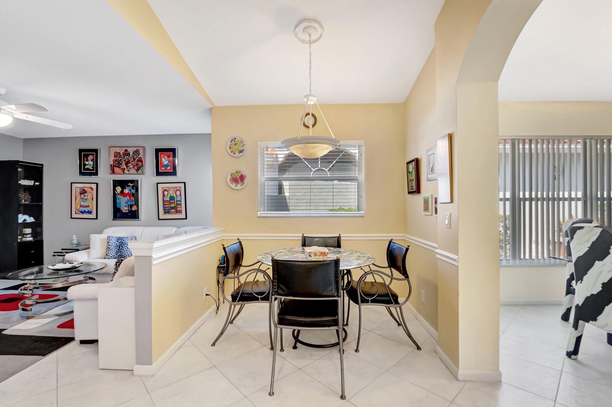 11594 Colonnade Drive