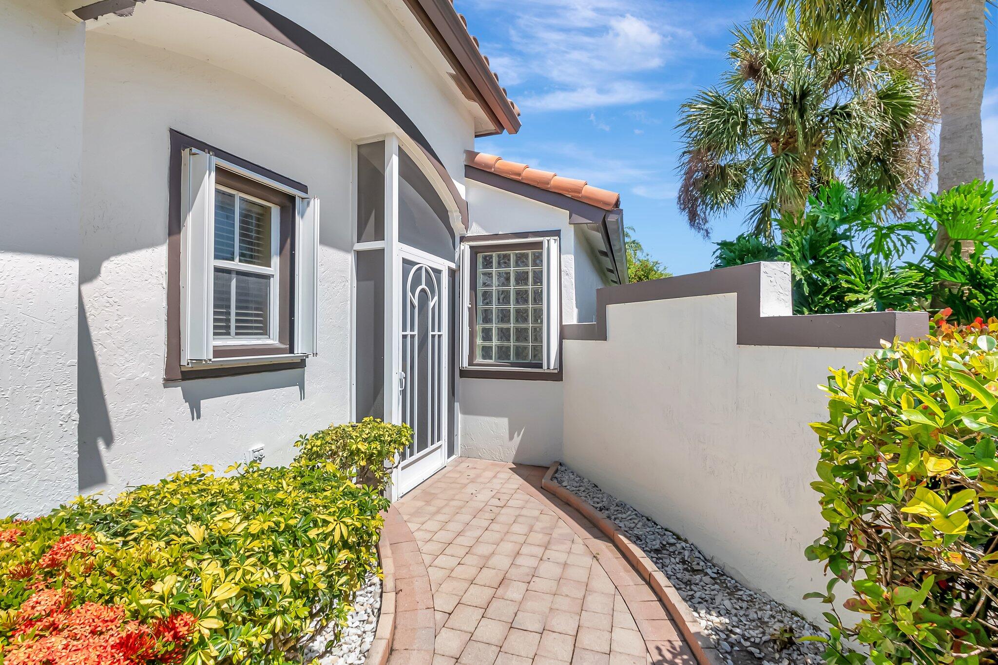 11594 Colonnade Drive