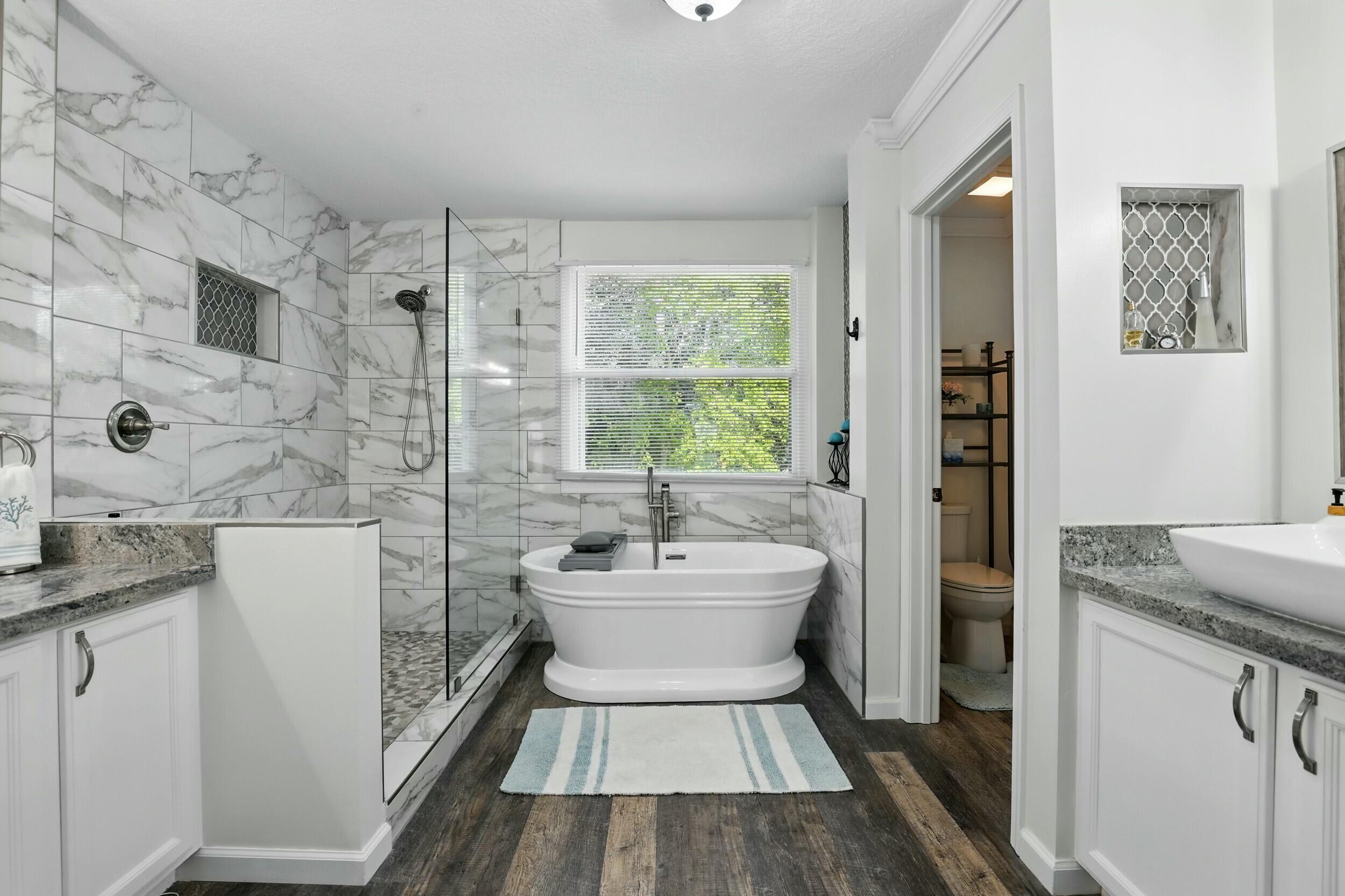 15032 Oak Chase Court