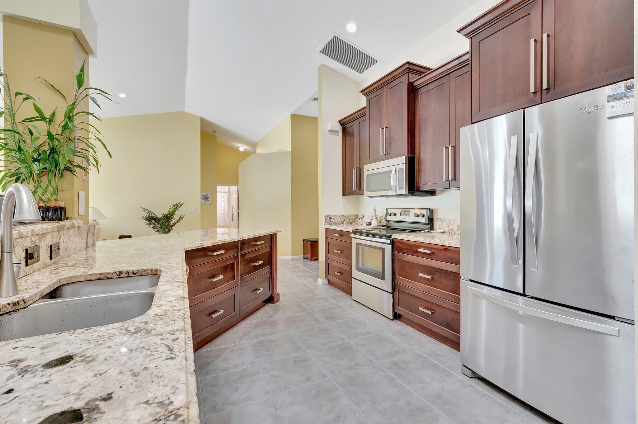 6019 Wedgewood Village Circle