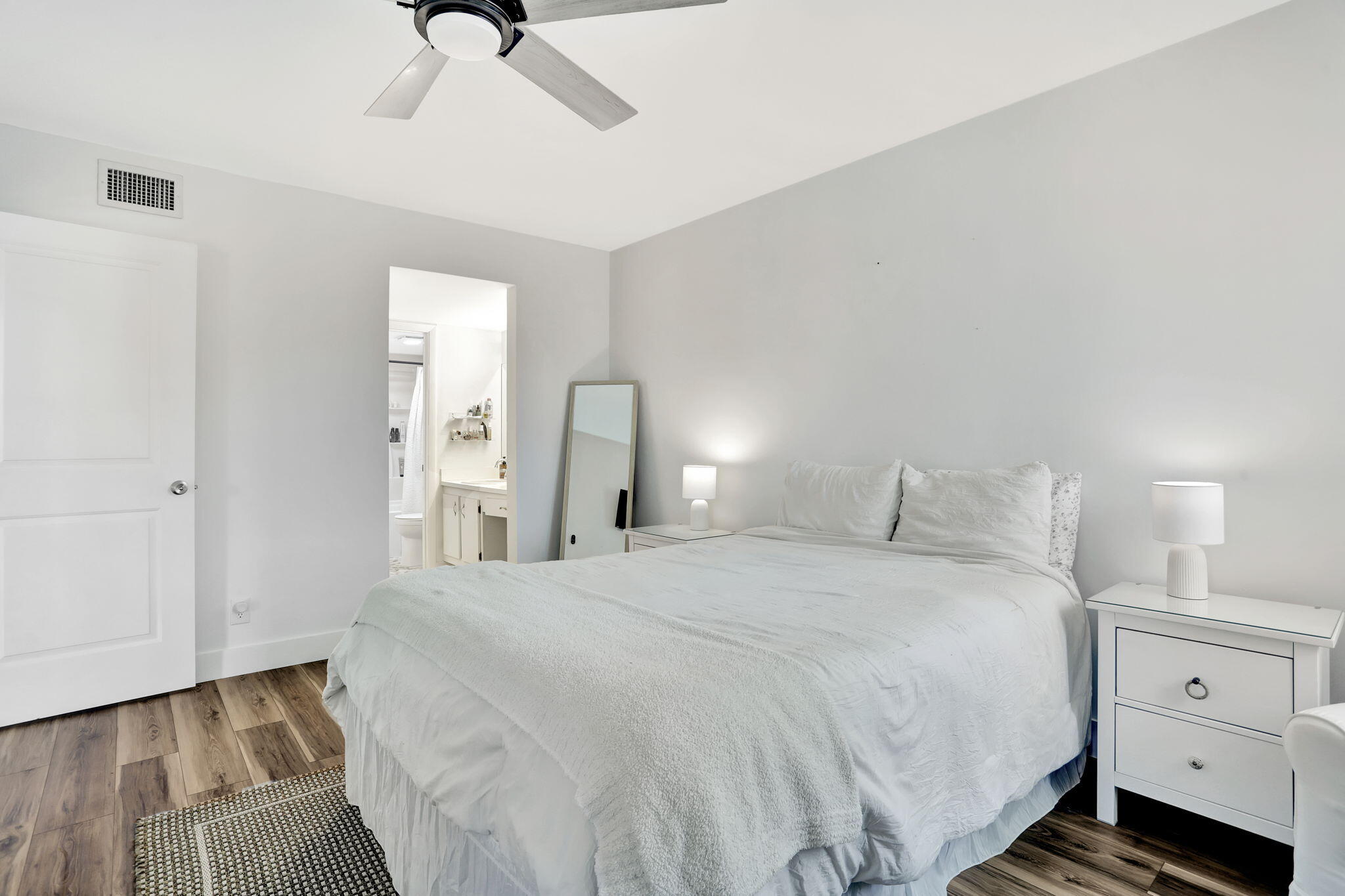 225 SE 10th Street 9d