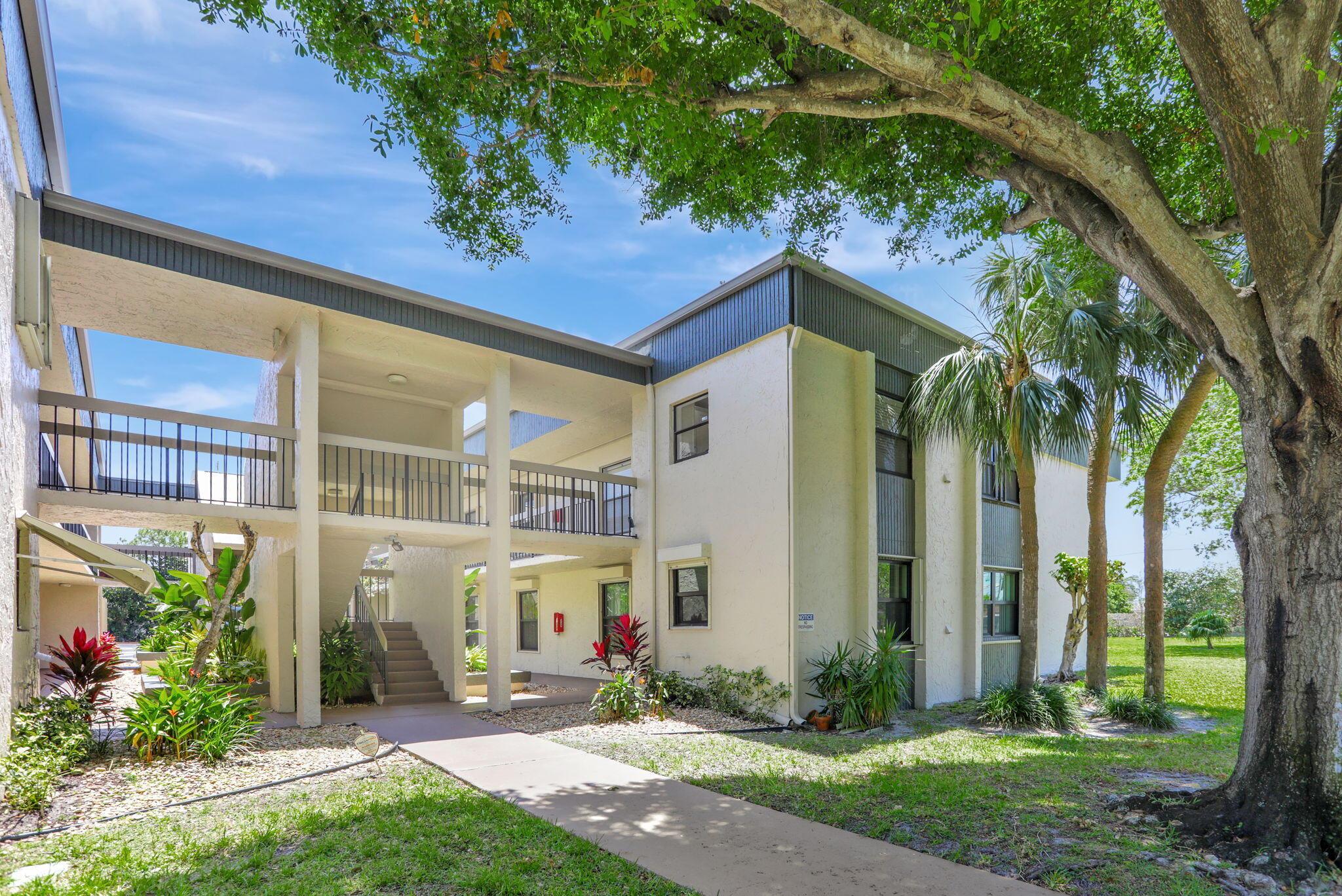 225 SE 10th Street 9d
