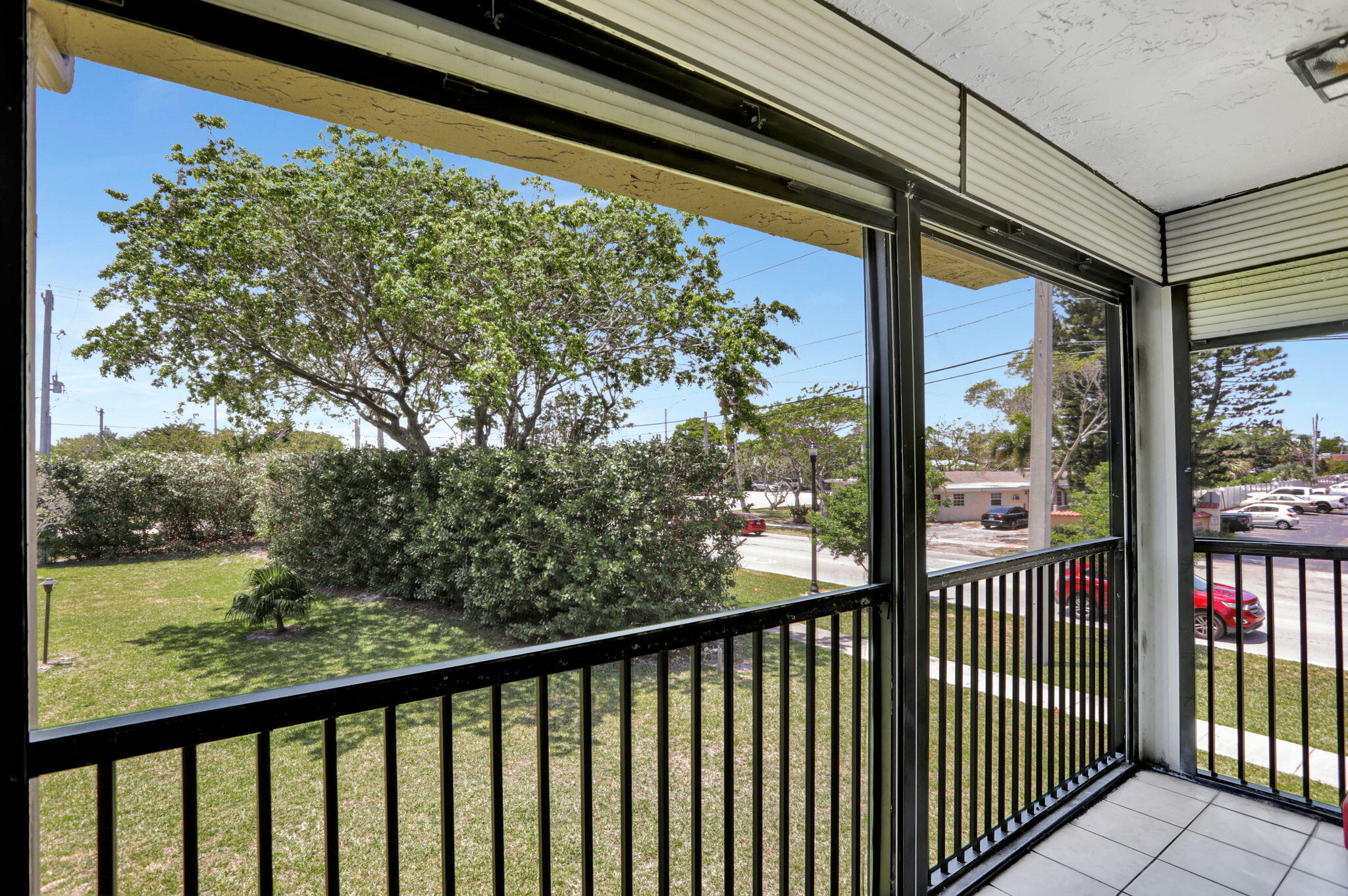 225 SE 10th Street 9d