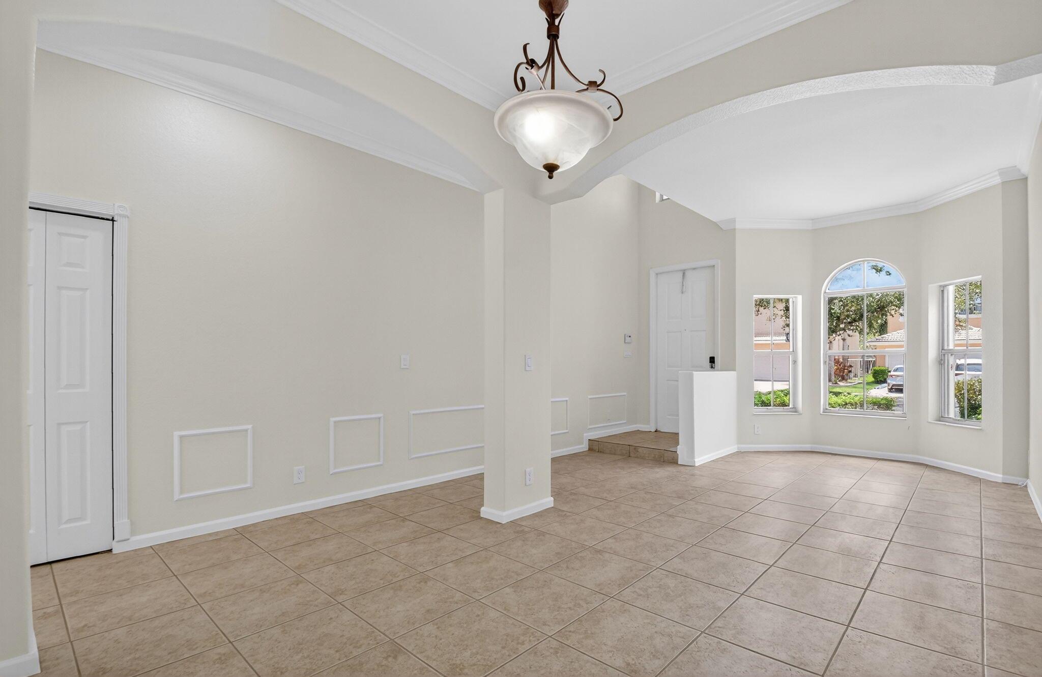 5221 Sancerre Circle