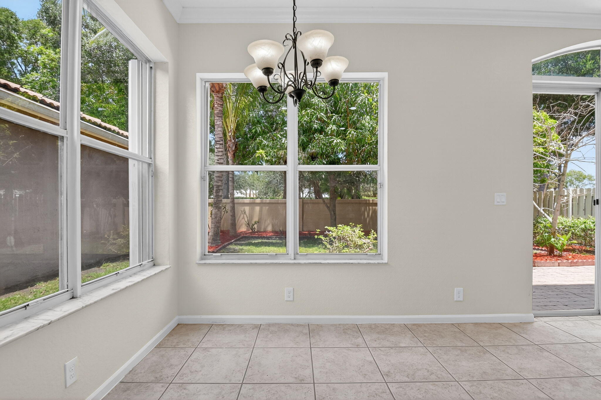 5221 Sancerre Circle