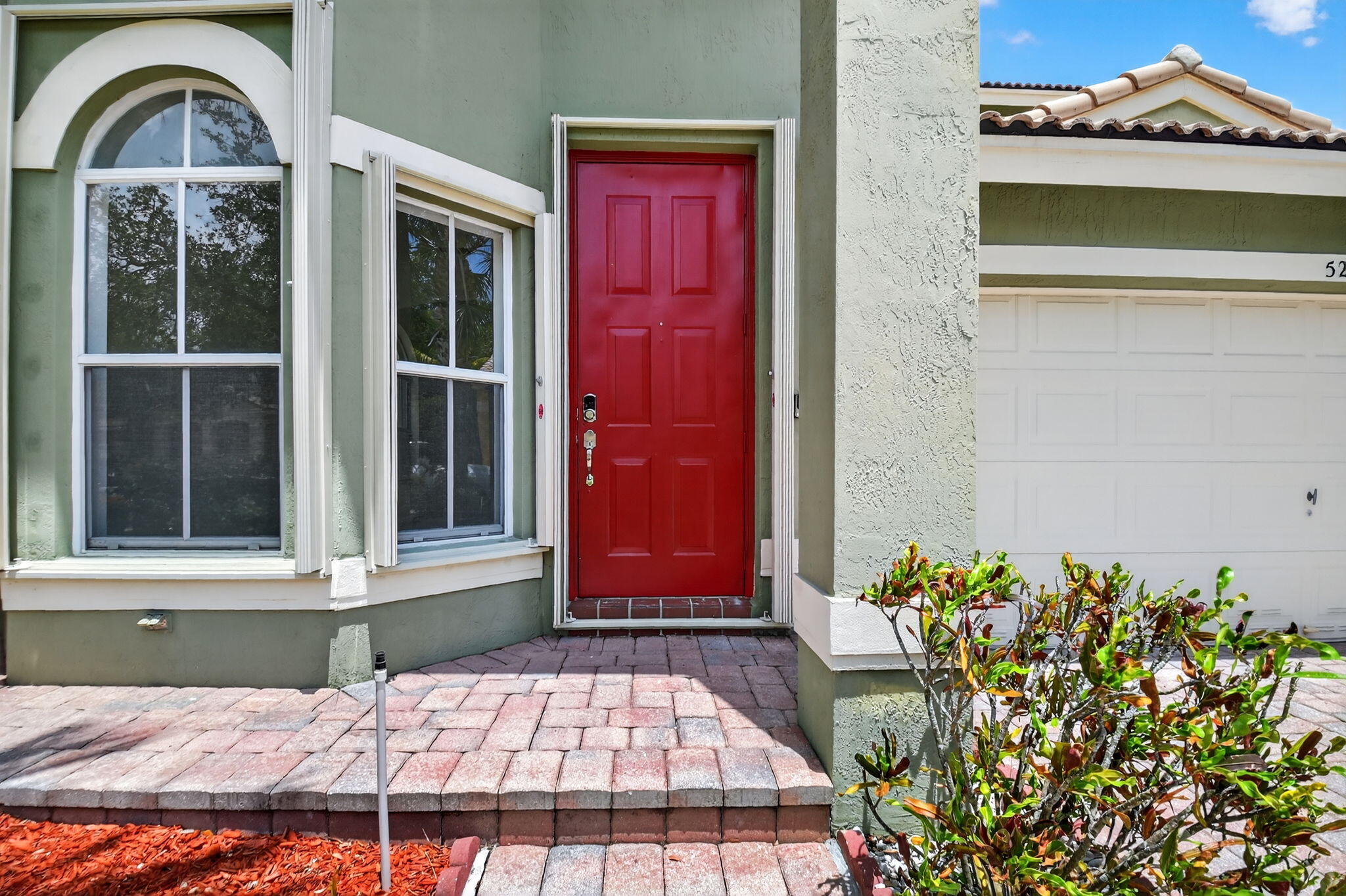 5221 Sancerre Circle