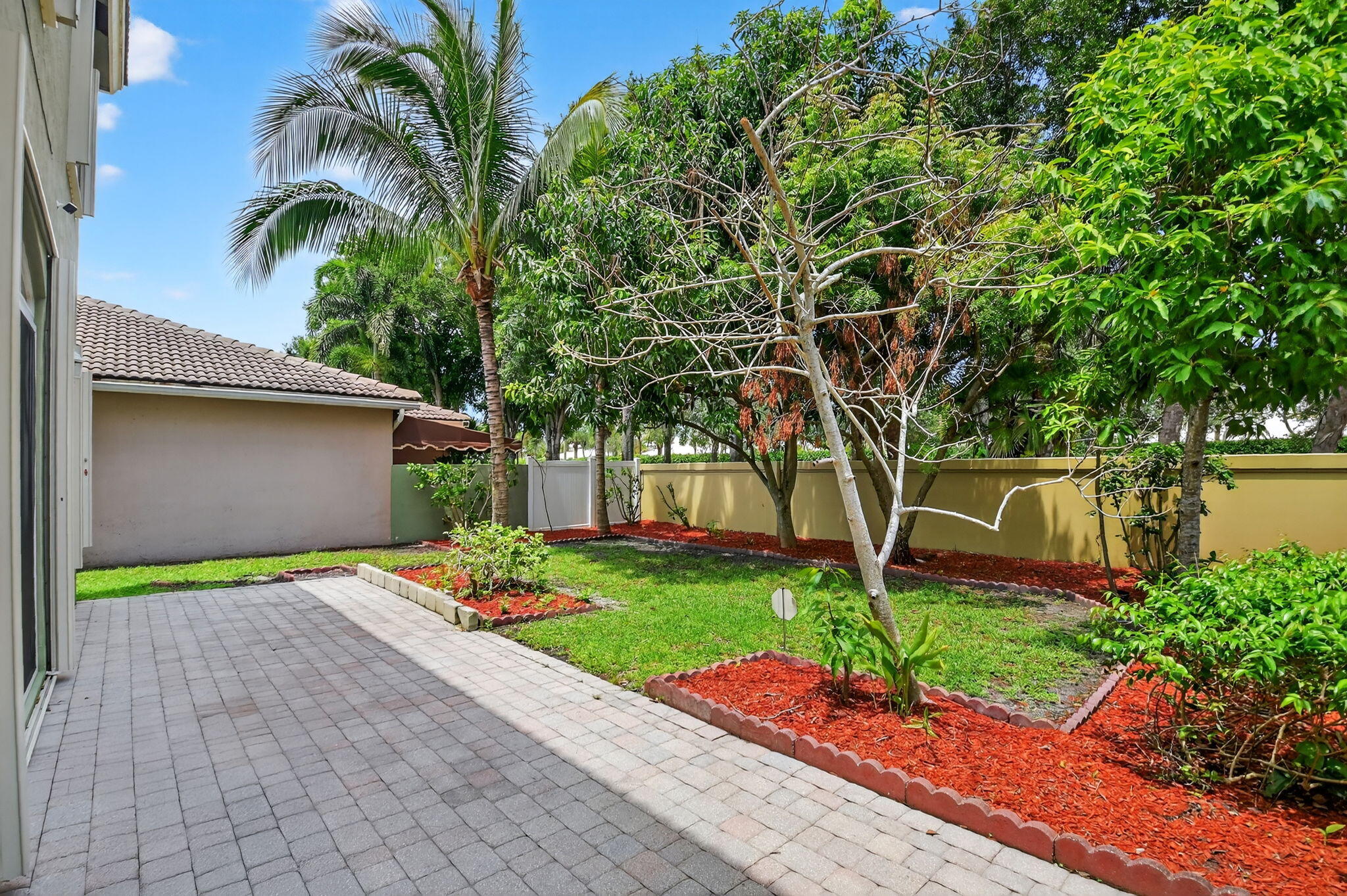 5221 Sancerre Circle