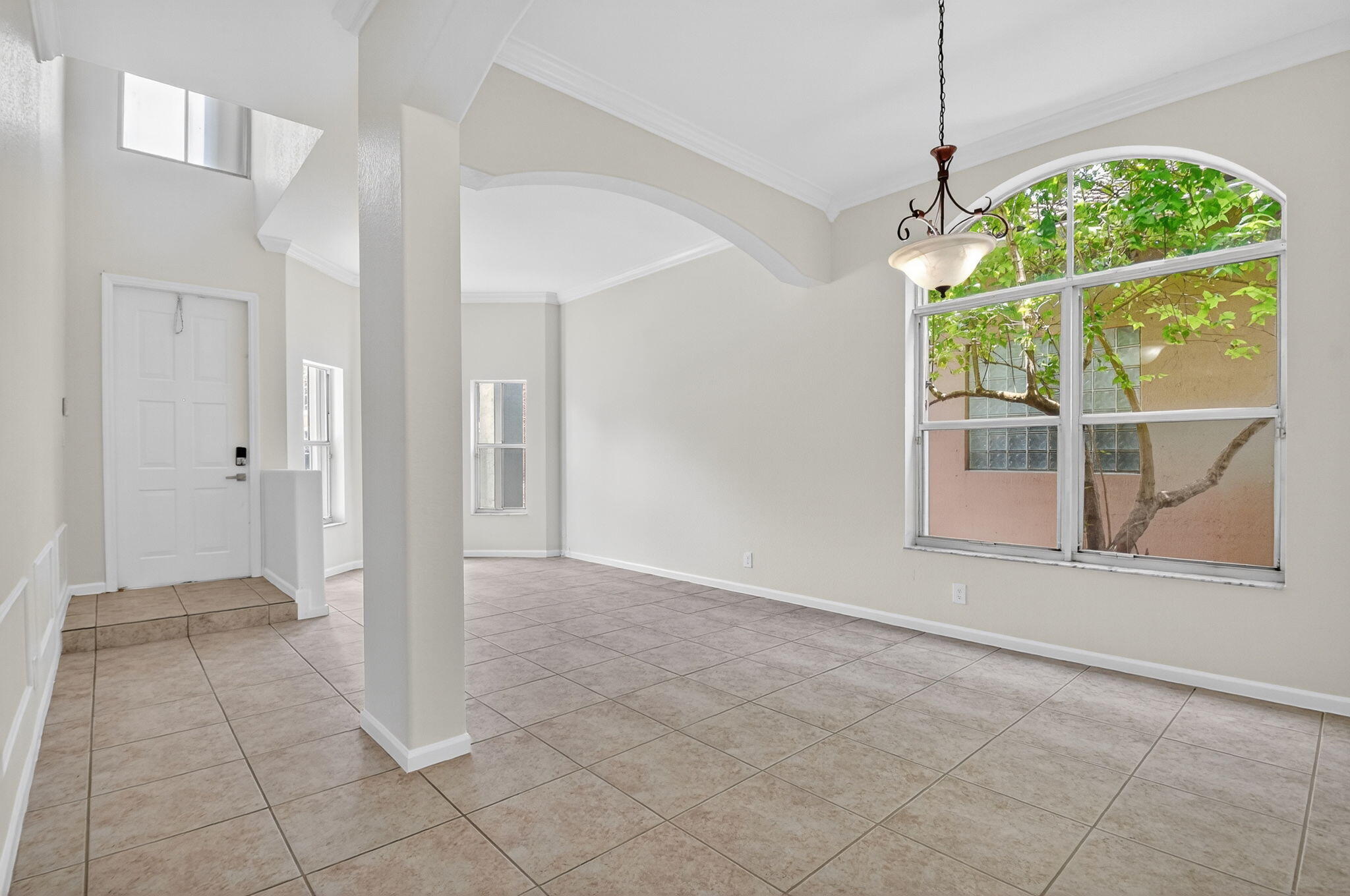 5221 Sancerre Circle