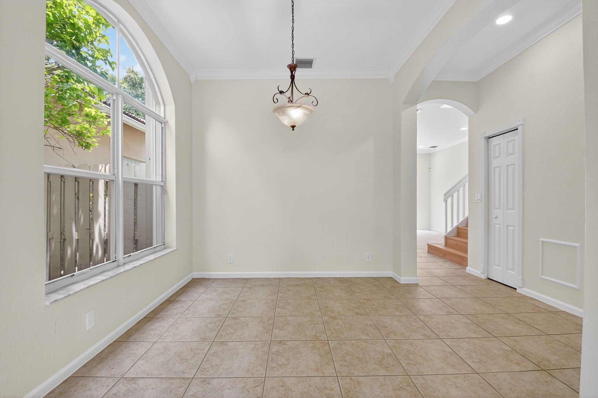 5221 Sancerre Circle