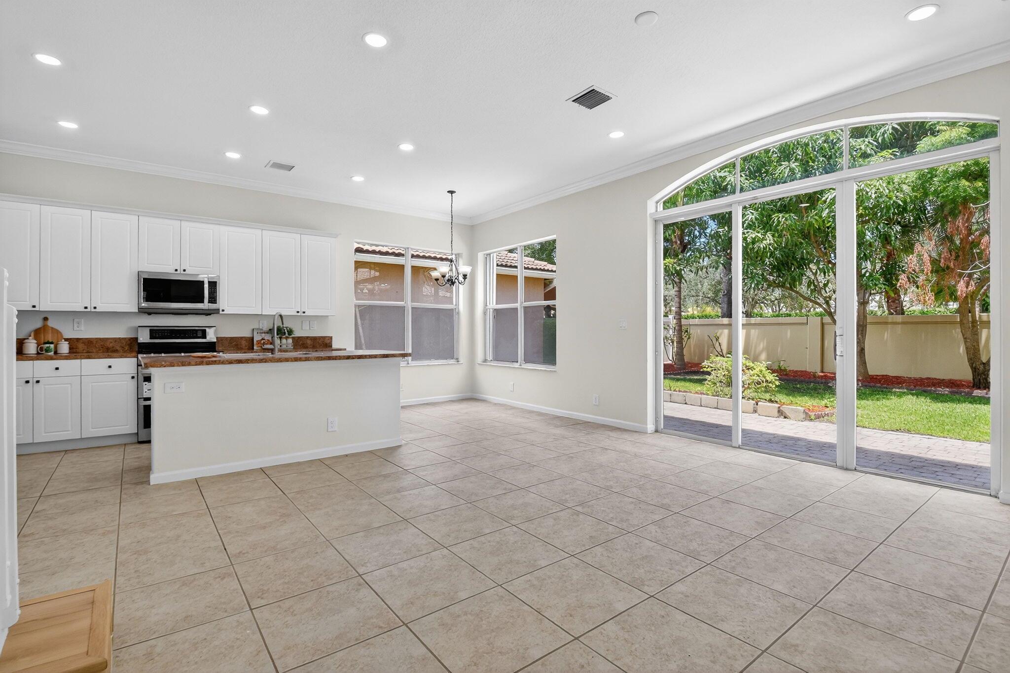 5221 Sancerre Circle