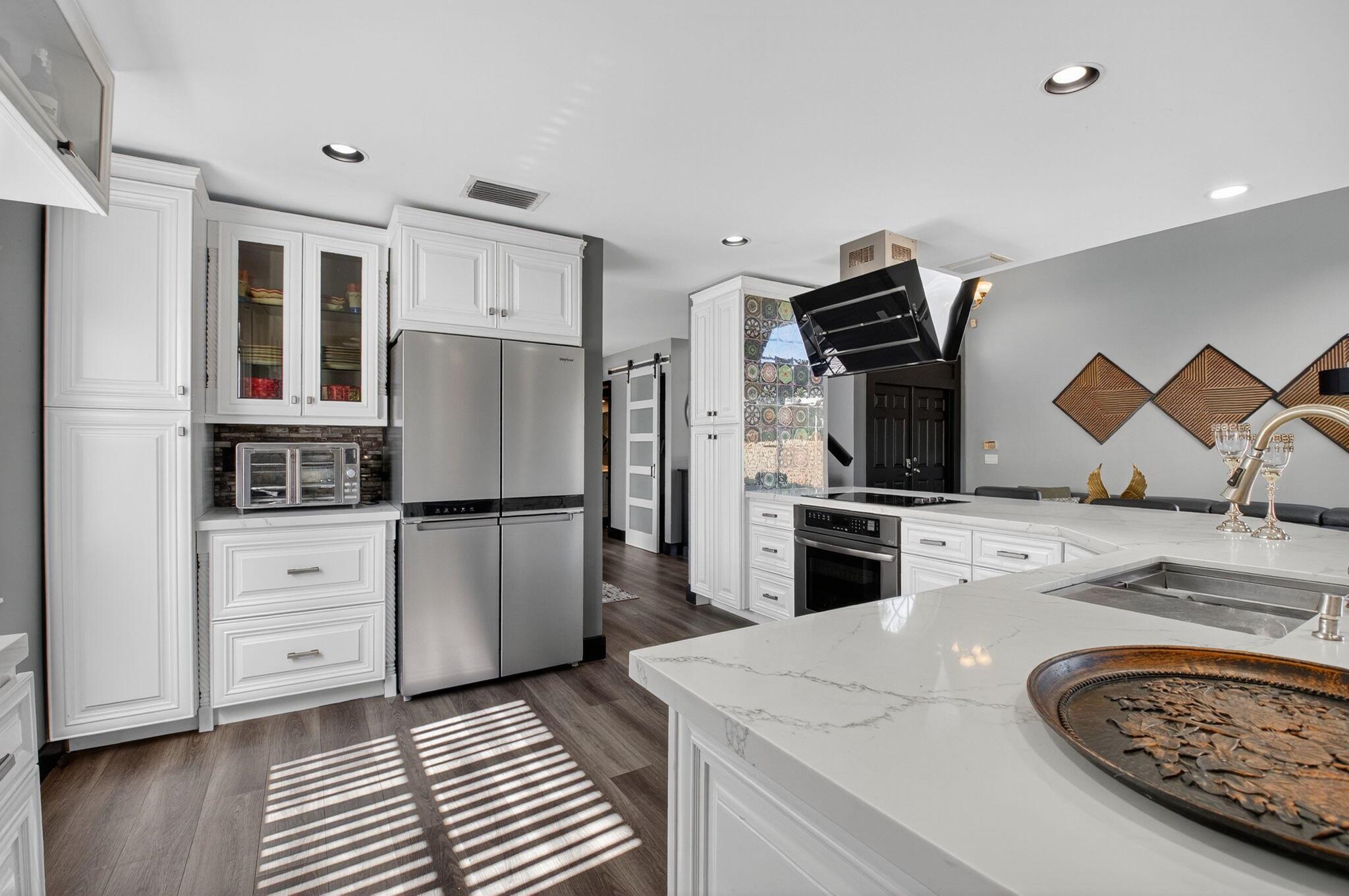 3527 Stratton Lane