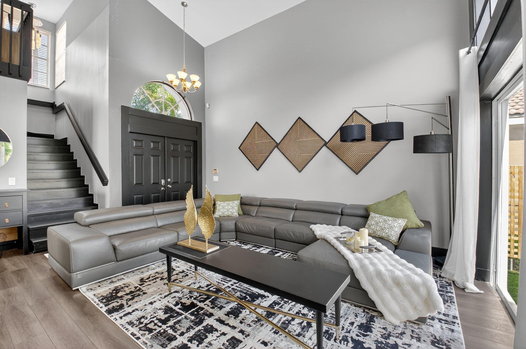3527 Stratton Lane