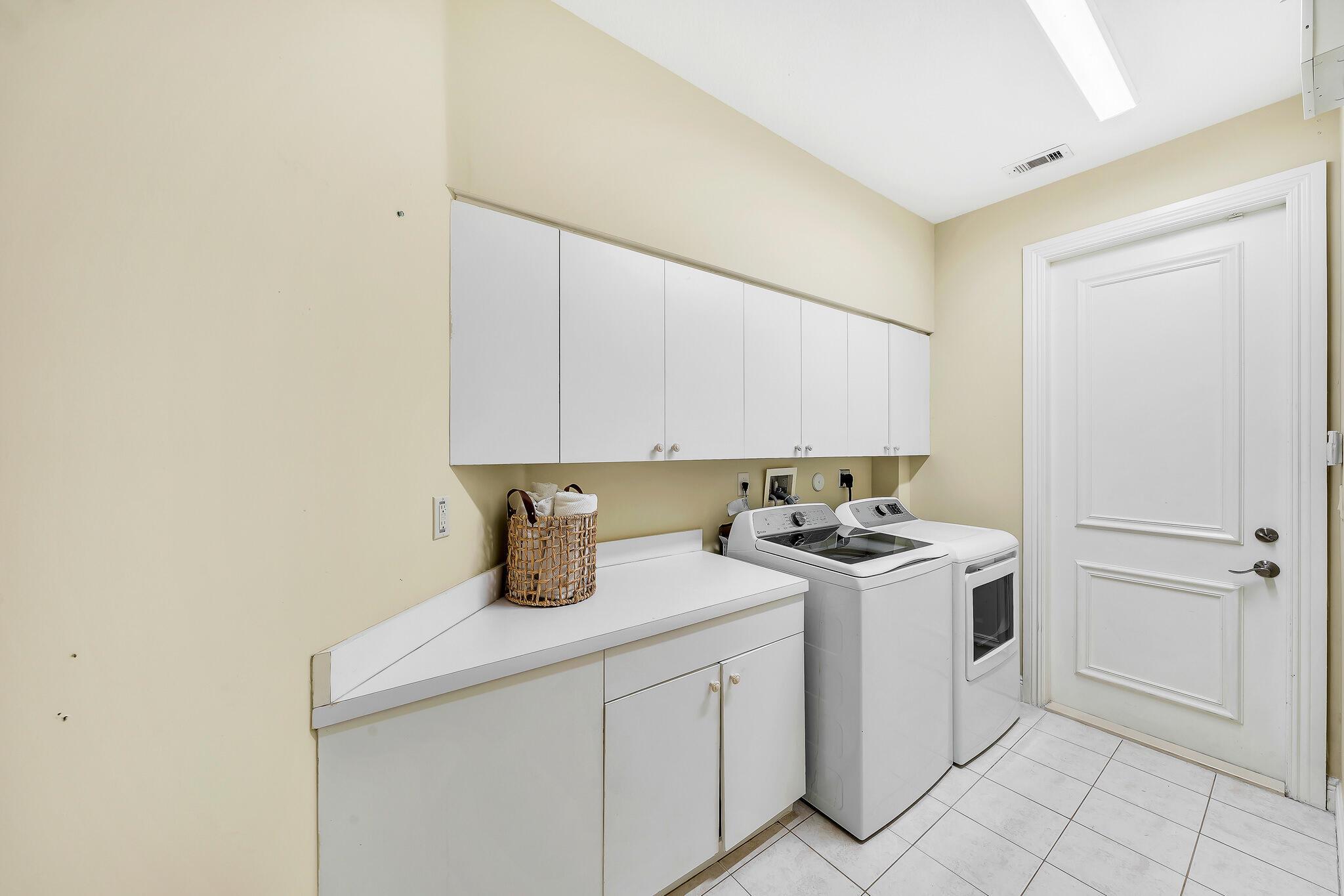 6641 Conch Court