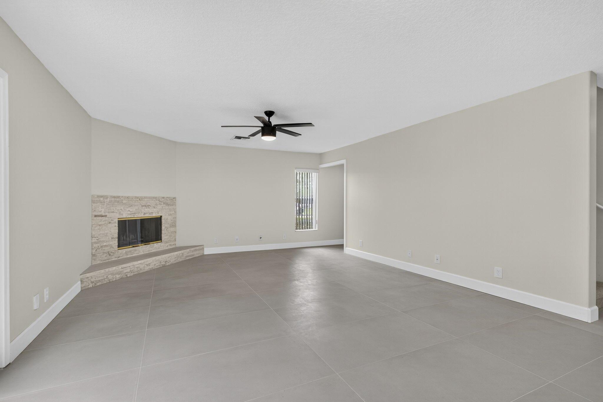 1135 Staghorn Street