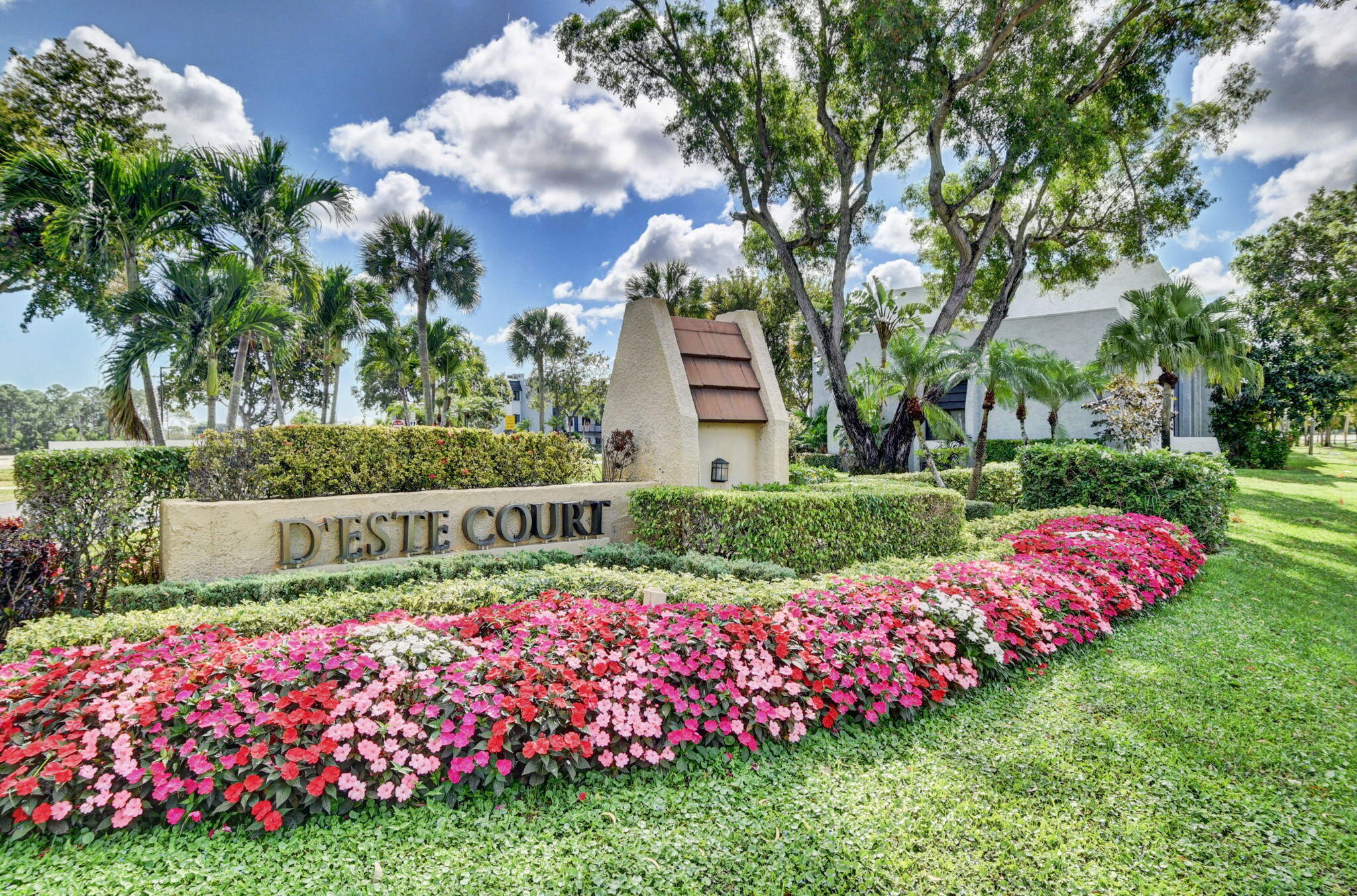 4254 Deste Court 201