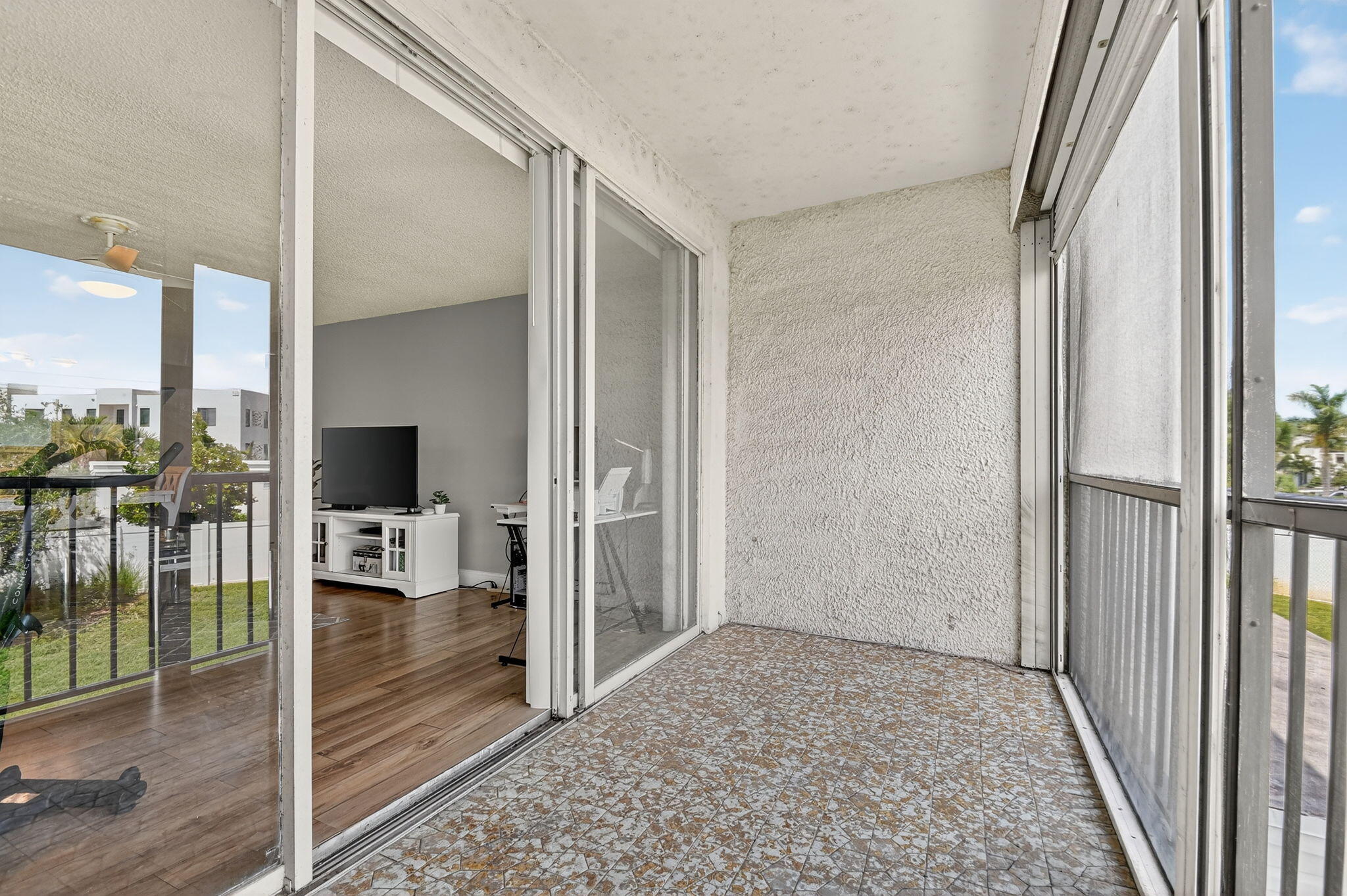 4254 Deste Court 201